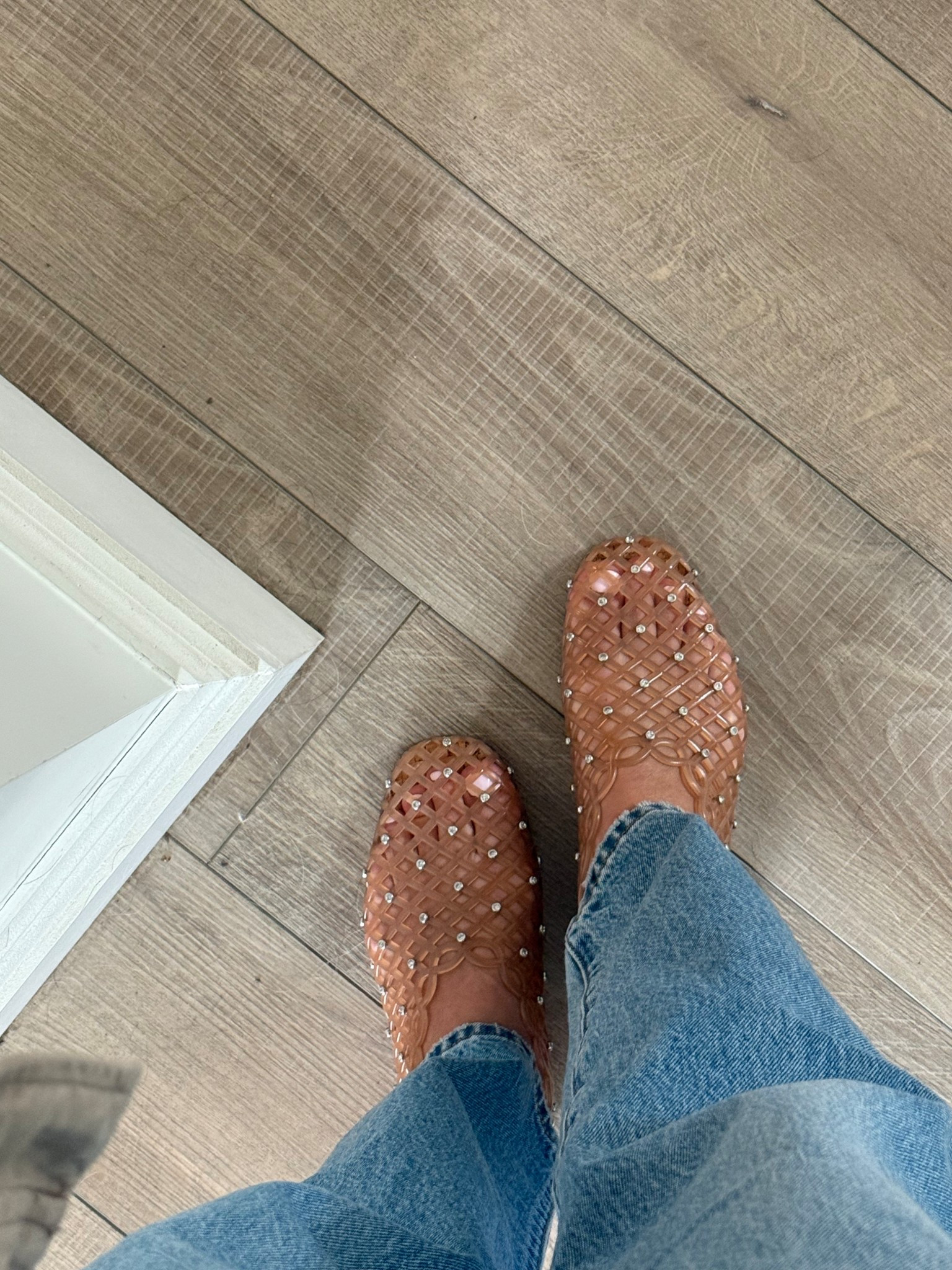 The cutest jellies with rhinestones! So comfy too! Runs tts! #summershoes #jellyshoes

#LTKootd #LTKOver40 #LTKSaleAlert