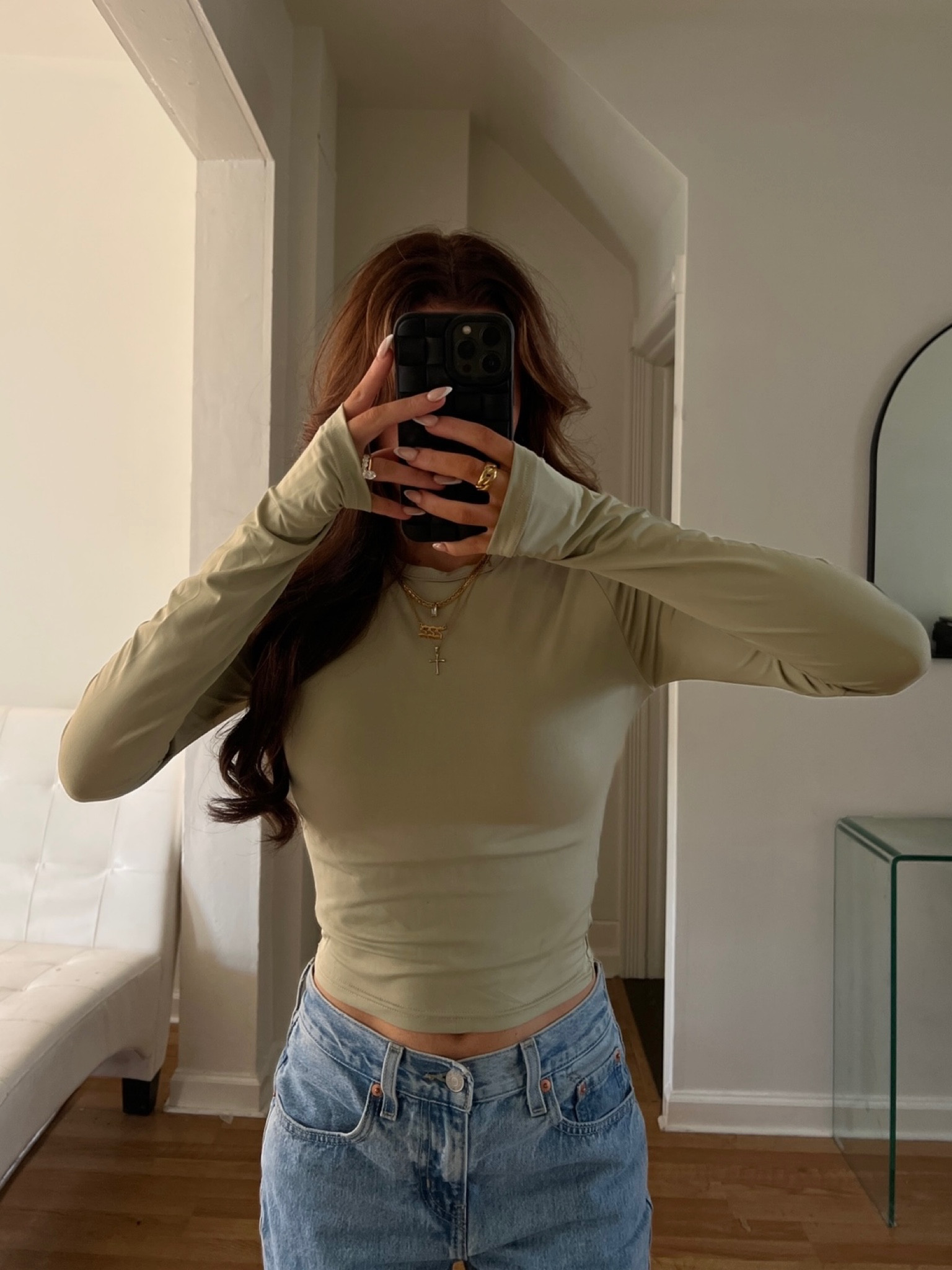 Seamless long sleeve top! I’m wearing a size small. Buttery soft & super flattering 💚💚 #FoundItOnAmazon

#LTKSale #LTKfit #LTKstyletip