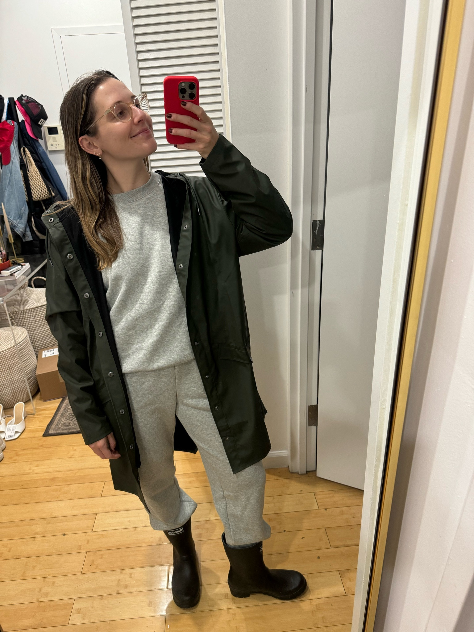ootd - ☔️🌧️💧edition!

jacket - medium
sweatshirt - medium
pants- tall medium
boots - TTS