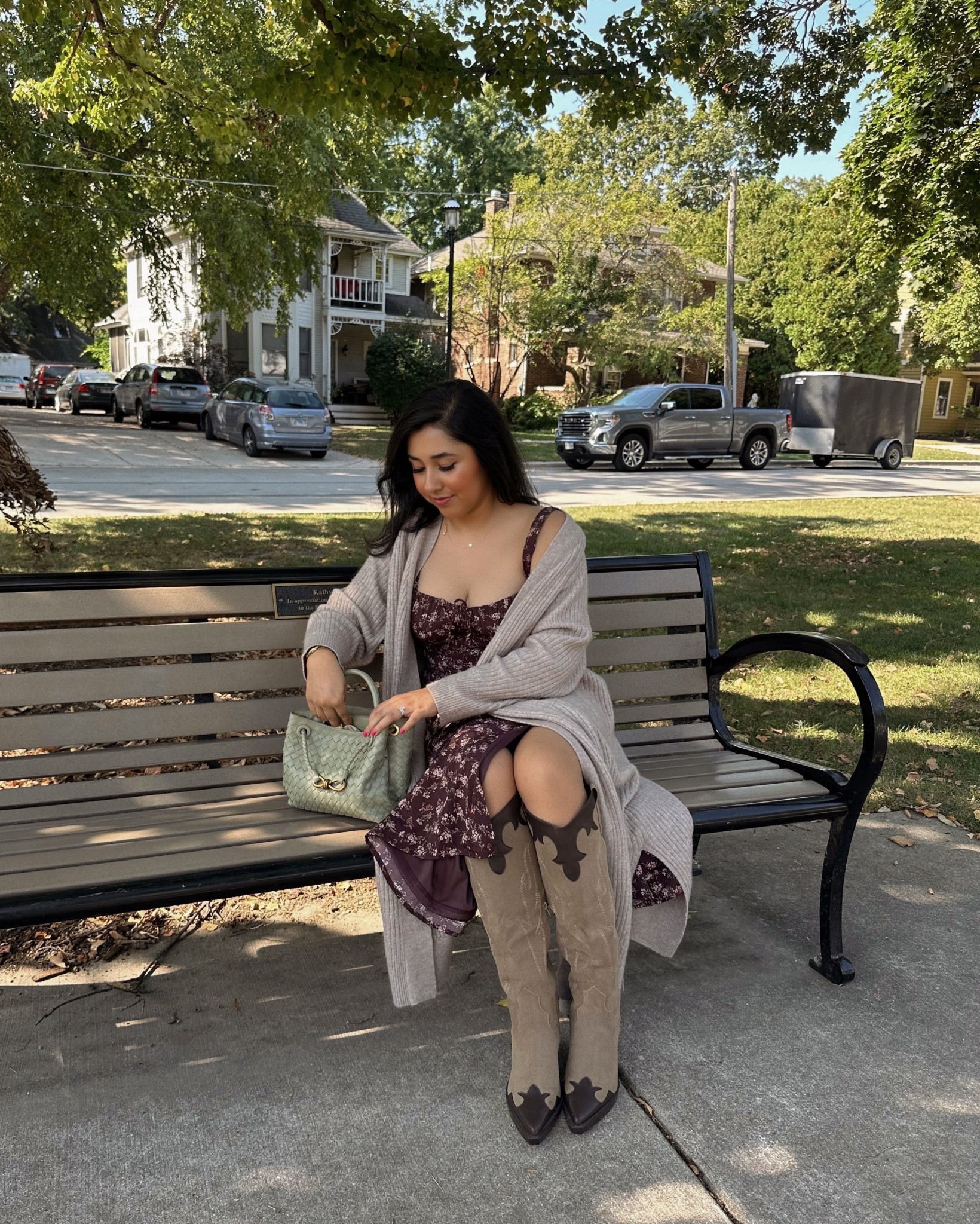that Oct. 1st feeling 🍂🤎🧺☕️

#LTKSeasonal #LTKFindsUnder50 #LTKItBag