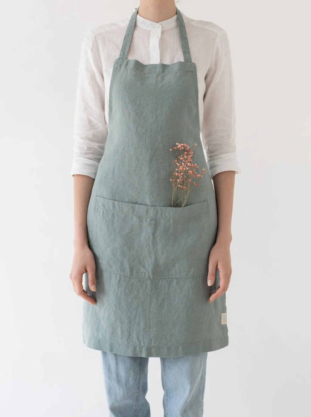 Milieu Linen Apron | House of Jade Home