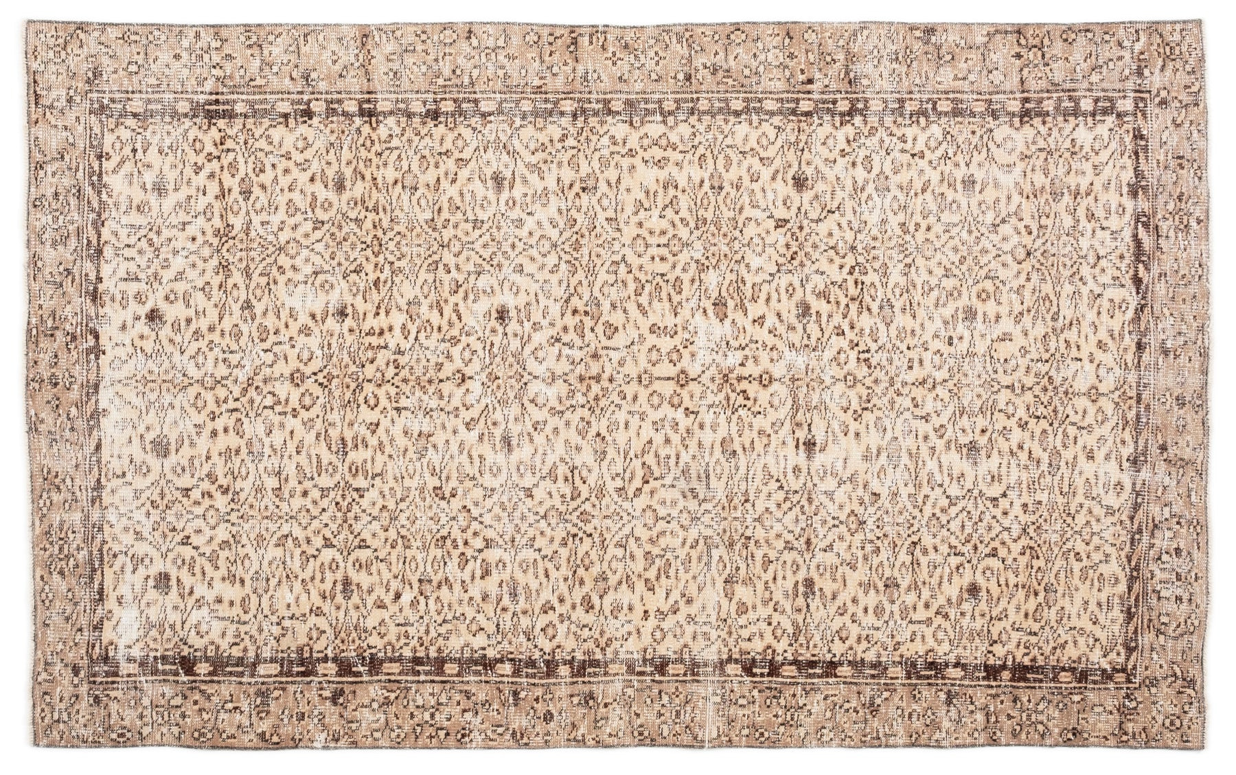 4'11" x 8'4" Vintage Distressed Rug, Beige - Isina | Revival Rugs Inc