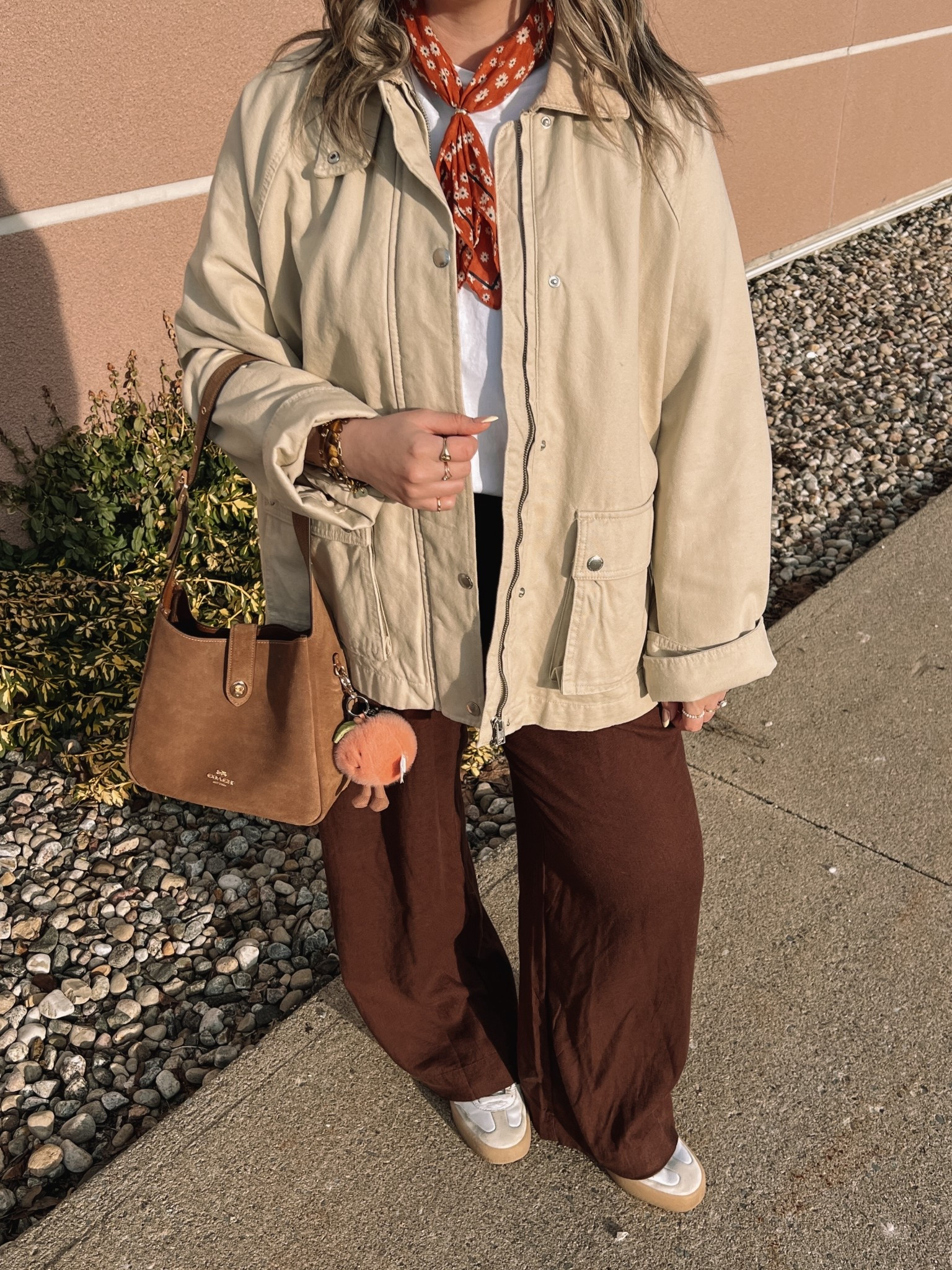 Casual spring outfit! Wearing L tall in the brown linen pants (Canadian link under “similar products”). Barn jacket is old, linked similar. Wearing L in the white tee. Adidas sambae sneakers are super comfy but run a little big, I’m a 9.5-10 and wear a 9. Linked similar bandanas


#LTKsale #LTKstyletip #LTKmidsize