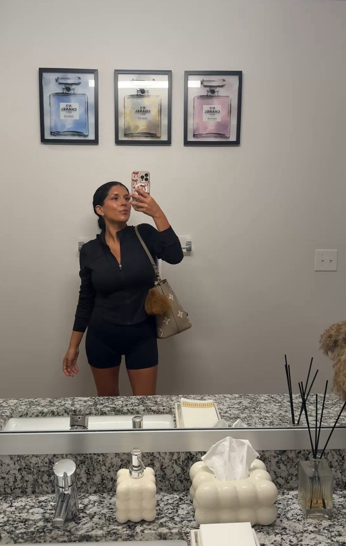 🔥 If you love a clean, elevated everyday look… this one’s for YOU.

#amazon #black #style

#LTKootd #LTKfitnessgoals #LTKdayinmylife