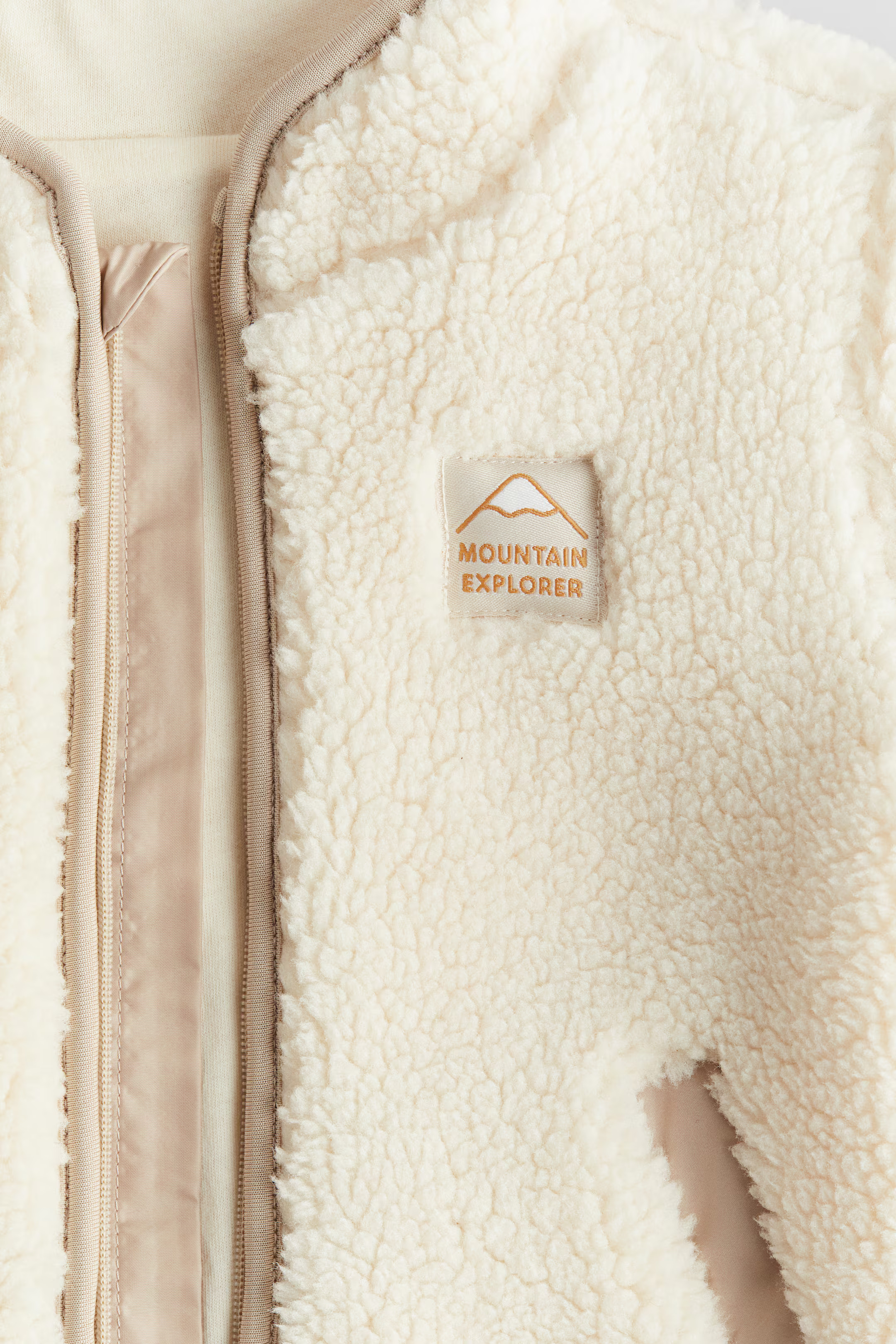 Teddy jacket | H&M (UK, MY, IN, SG, PH, TW, HK)