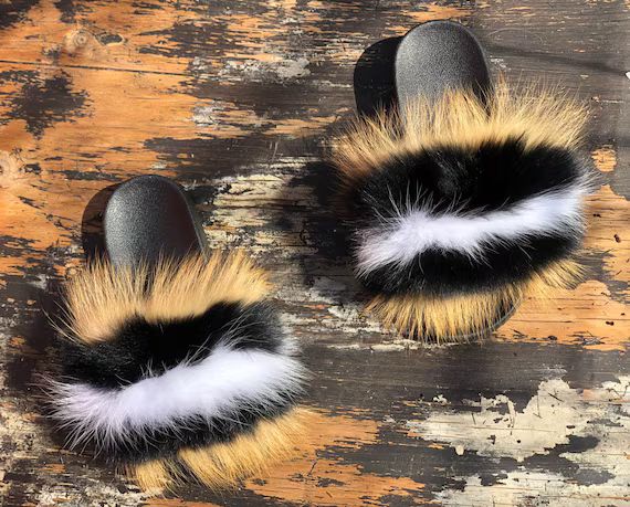 Raccoon fur slides sandals slippers available in many colors - Natural / White / Black | Etsy (US)