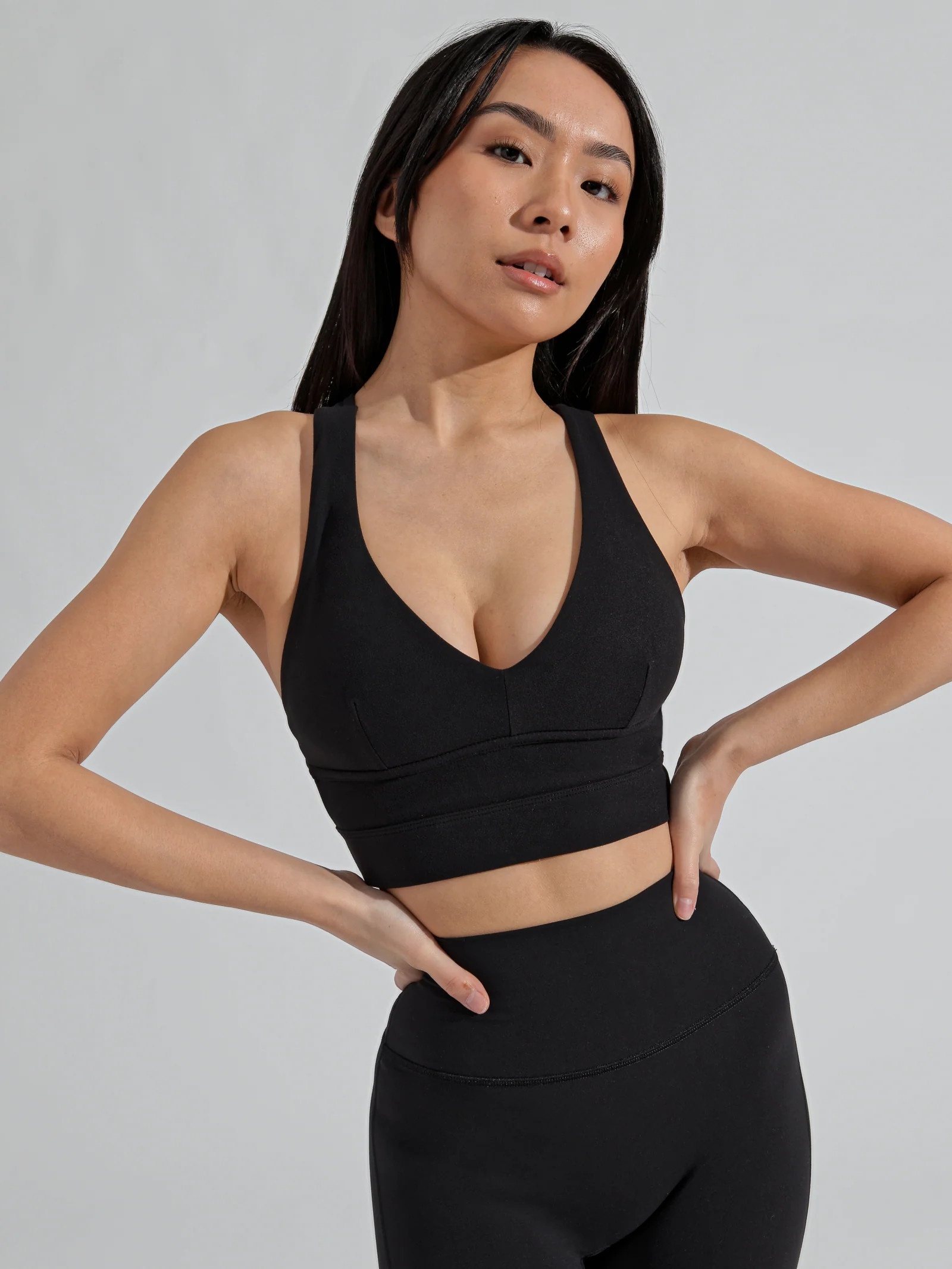 Alpha Sports Bra - Onyx Black | Buffbunny