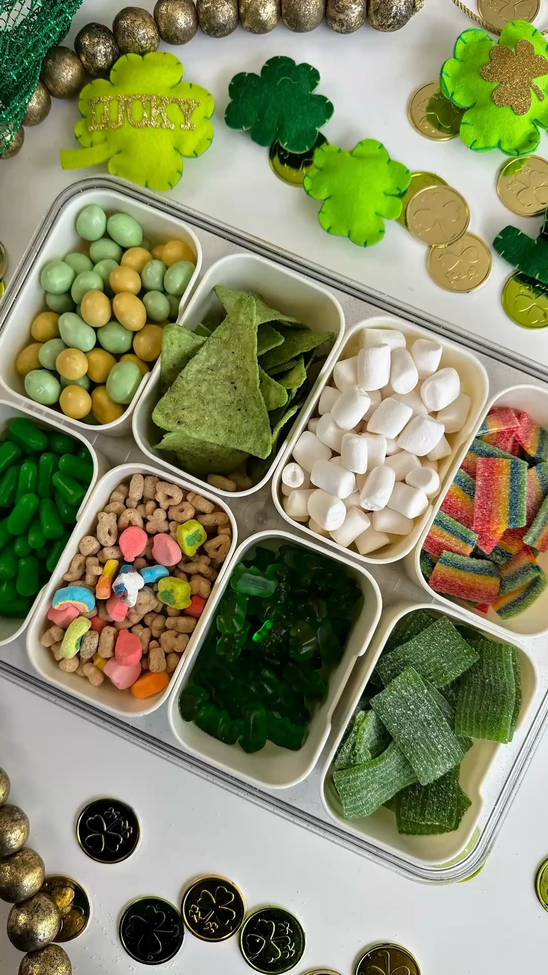St. Patrick’s Day Snacklebox 🍀💚 
This would make the cutest gift!! 

#LTKSpringSale #LTKSeasonal #LTKmomlife