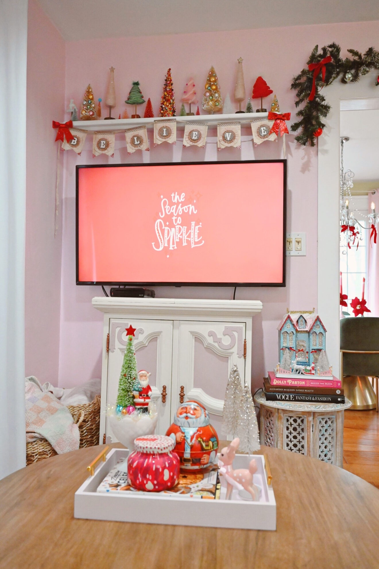 Vintage Christmas Home Decor 🎄