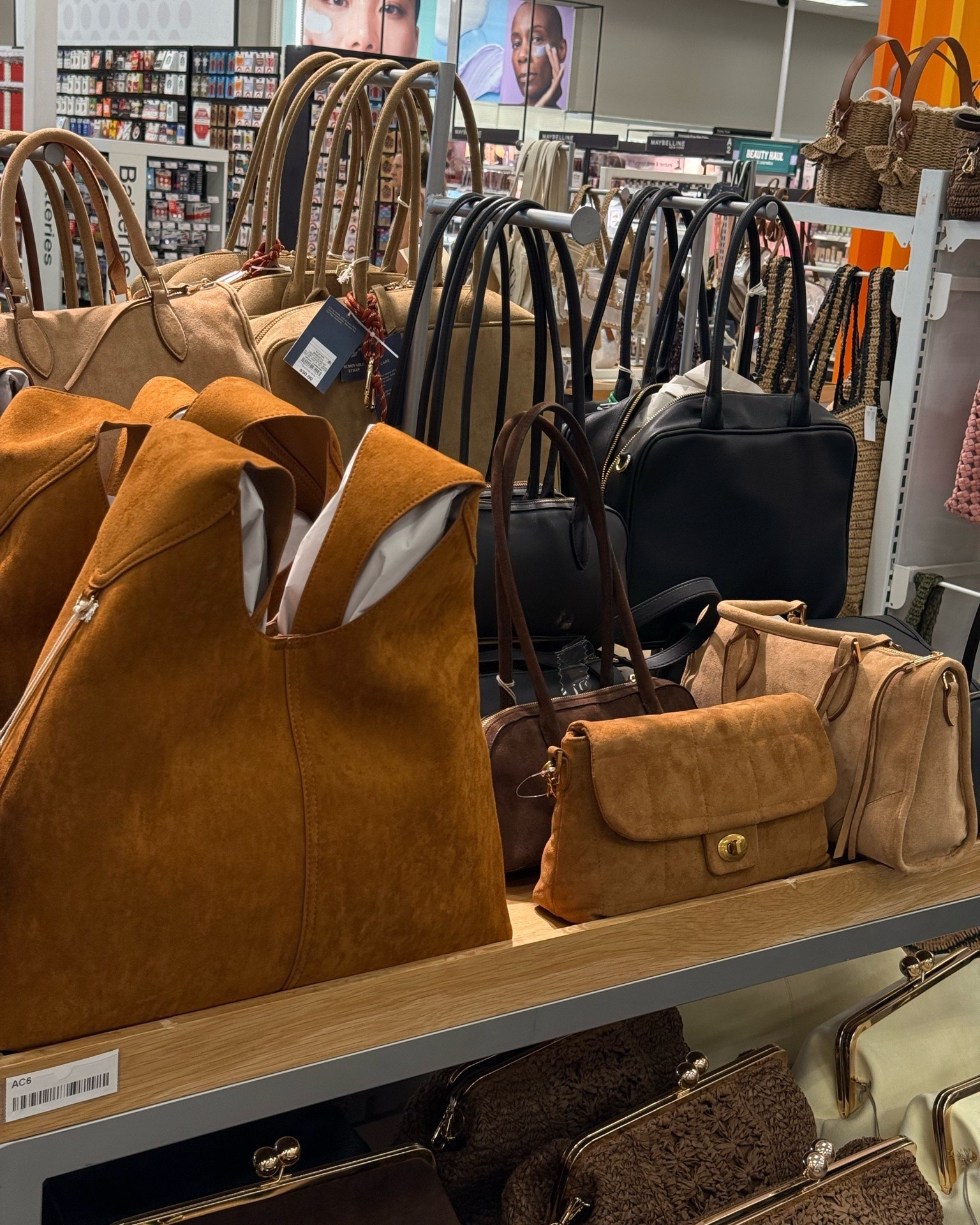 @Target Fall bags have dropped and they all remind me of Coach! If you need a look for less bag under $40, try target! 

Target finds, tote bag, leather bag, purse, fall outfits, finds under $50, accessories, Nicky schmaderer 

#LTKSeasonal #LTKootd #LTKgrwm