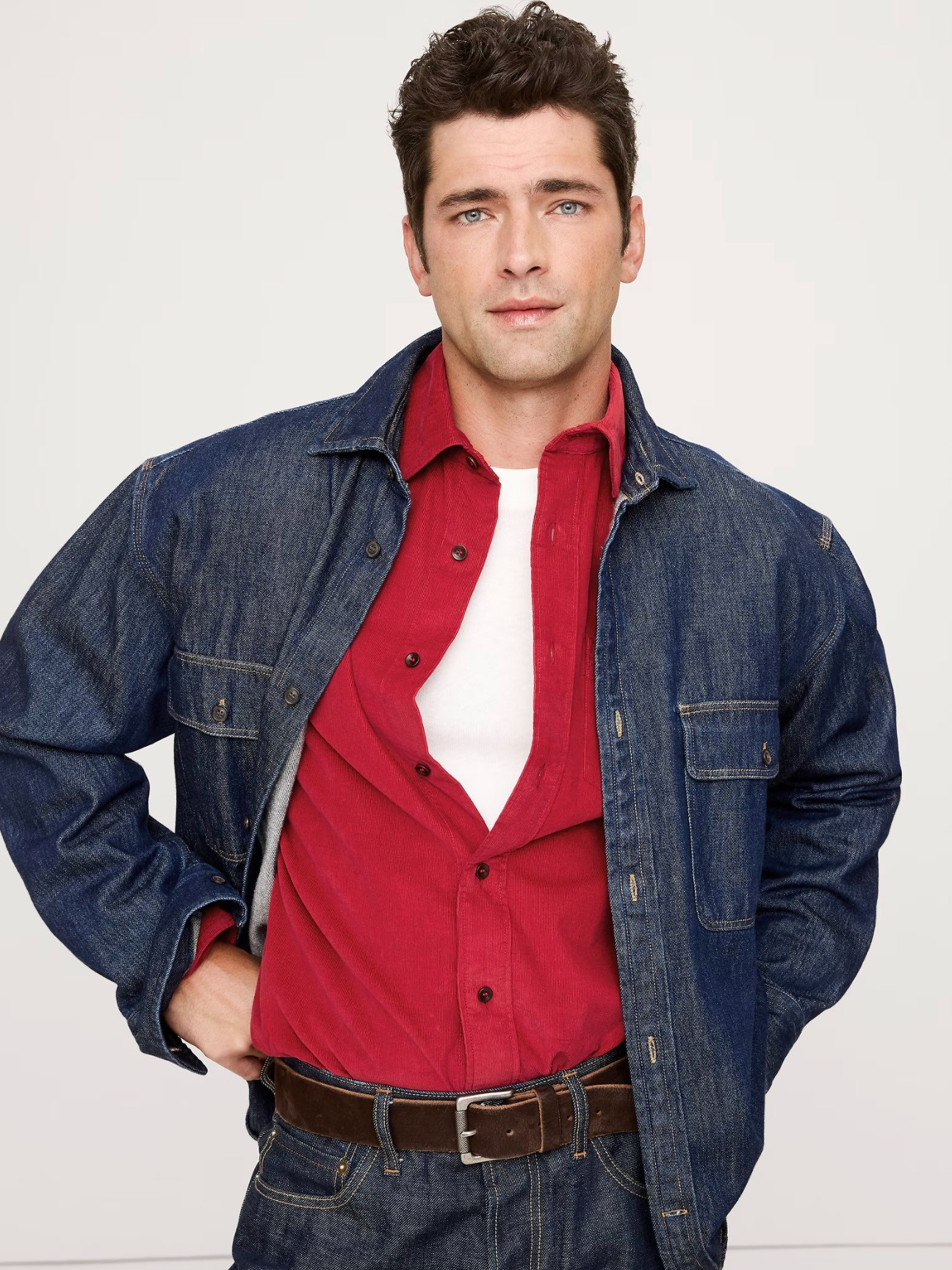 Lightweight Corduroy Shirt for Men | Banana Republic (30% Off)


#MensFallStyle #CorduroyShirt #BananaRepublicStyle #MensLayering #CasualMenswear #FallOutfitsForMen #MensStyleInspo #EverydayMensFashion 

 #LTKootd #LTKSaleAlert #LTKMens