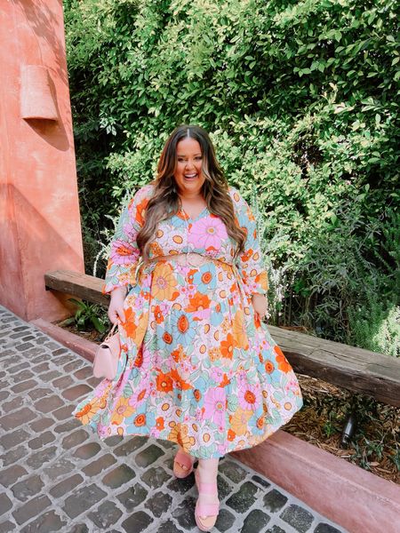 Brunch OOTD for my first day in LA! 💕☀️ you guys already know that Show Me Your Mumu is one of my FAVS!! so many gorgeous plus size options, including the stress. I’m wearing my true size 2X. It has a super oversized fit, so I love to pair it with a belt 🥰

#LTKstyletip #LTKplussize