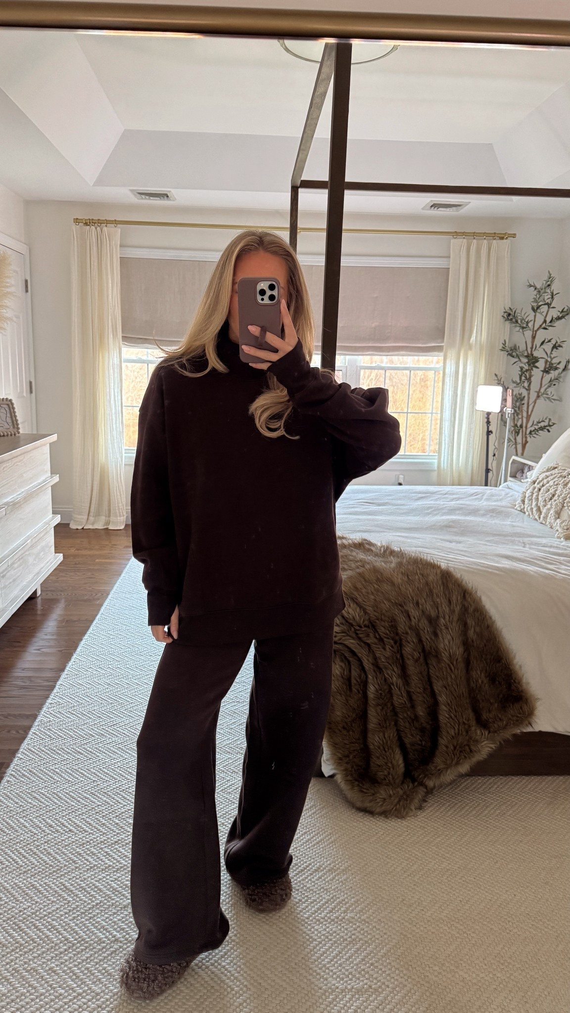 AERIE CYBER SALE 🎁 40% off the entire site! Wearing a small in this cozy mock neck chocolate brown matching set 

#LTKGiftGuide #LTKCyberWeek #LTKHoliday
