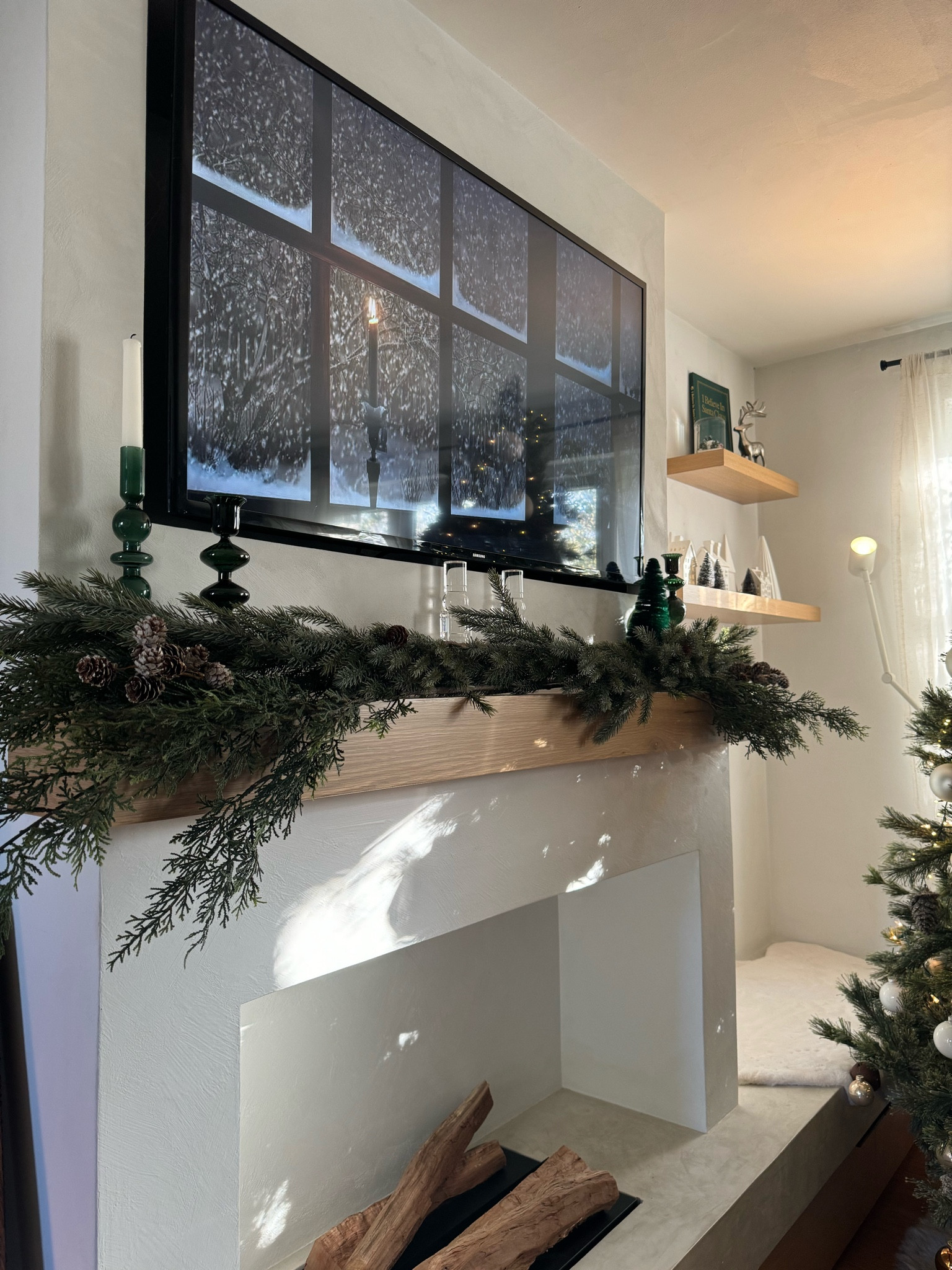 Christmas Mantle Decor.
Woodland green Christmas. 
Garland & Greenery Stems 
Candlestick holders
Pinecones 
Acrylic nutcrackers 

#LTKsalealert



#LTKHoliday #LTKSeasonal #LTKhome