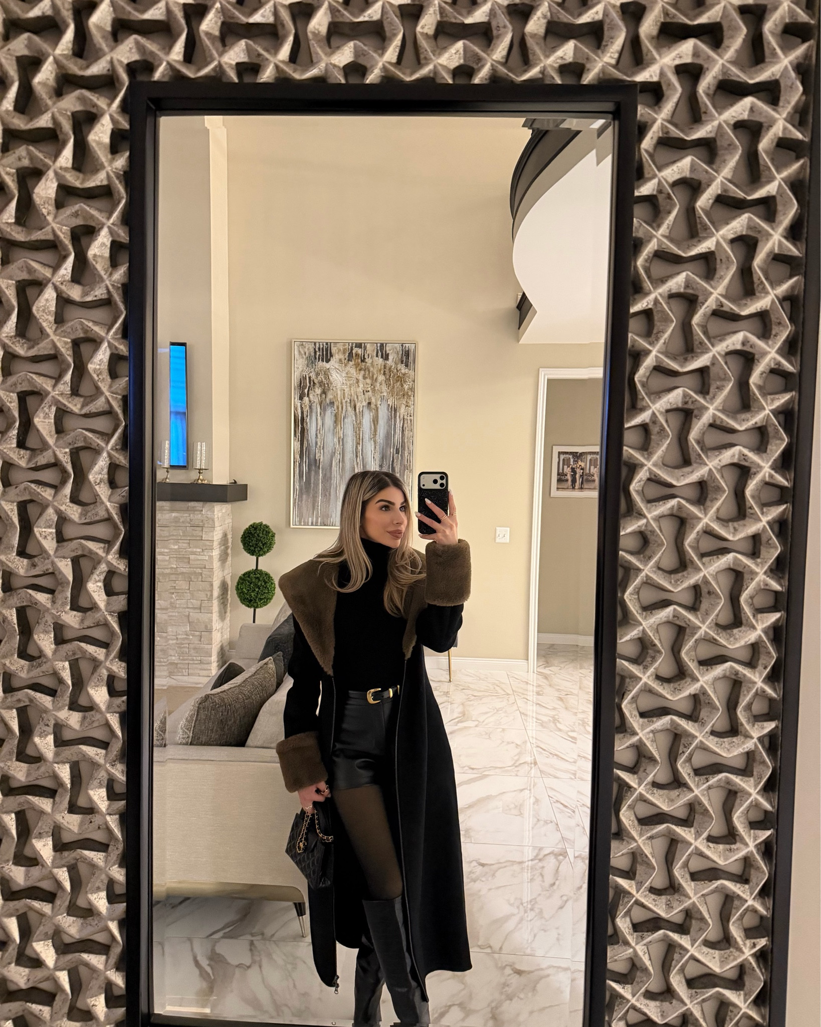 Obsessed with this coat but I’m ready for warm weather🥹 #fashion #style #winterlook #ootn #aritzia #revolve #leathershorts 

#LTKootd