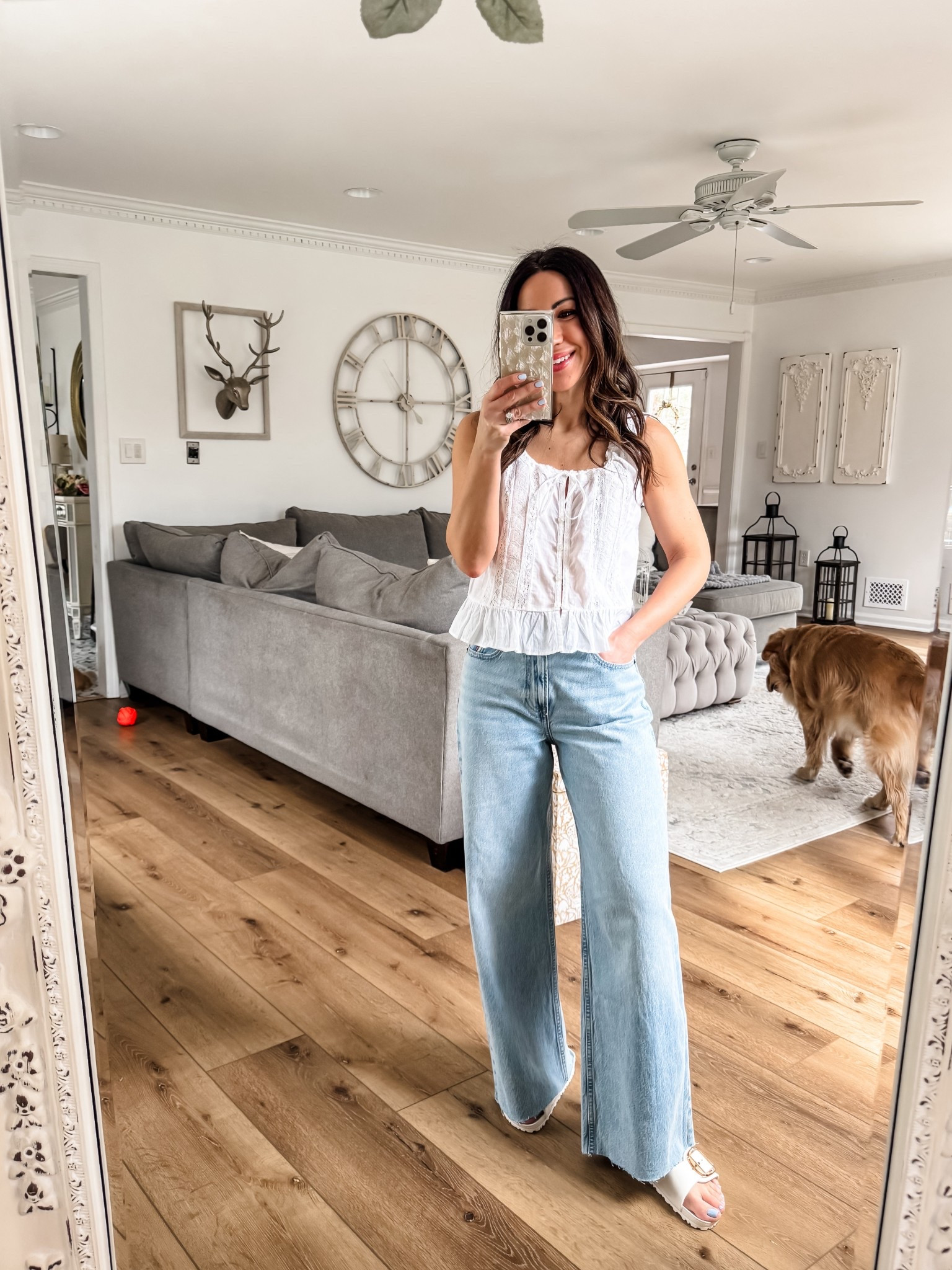 Copy the promo code for 25% off. Xs lace tank. 25 wide leg jeans. I cut them.





#LTKSaleAlert #LTKOver40 #LTKSpringSale