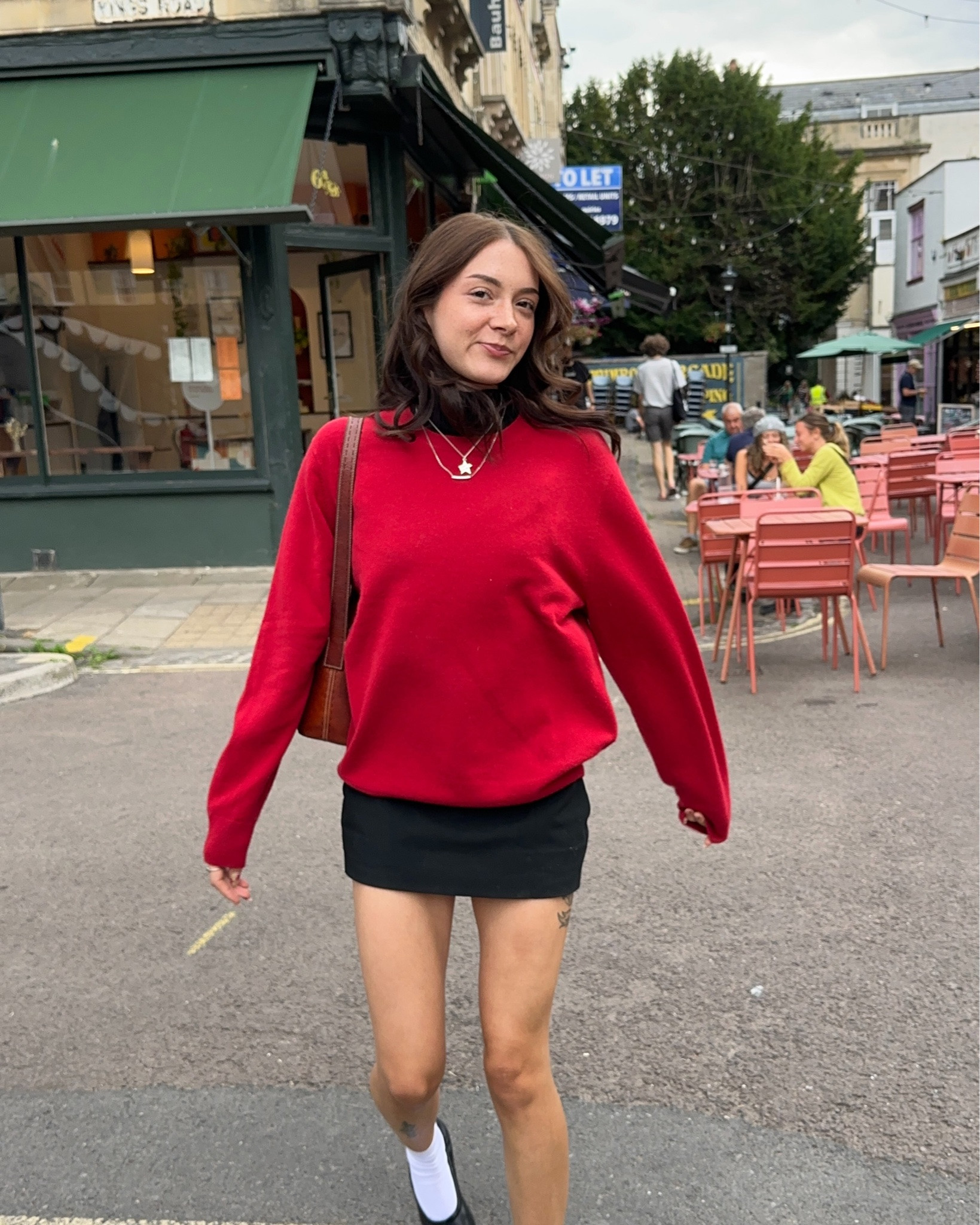 We <3 legs out weather

#LTKuk #LTKautumn #LTKeurope