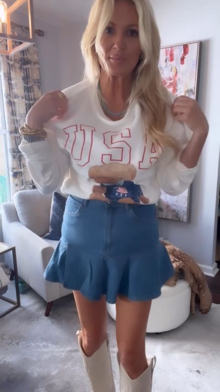 The cutest sweatshirt! 🧸🇺🇸
Wearing XS in top
Medium in skirt

#LTKstyletip #LTKSeasonal #LTKover40