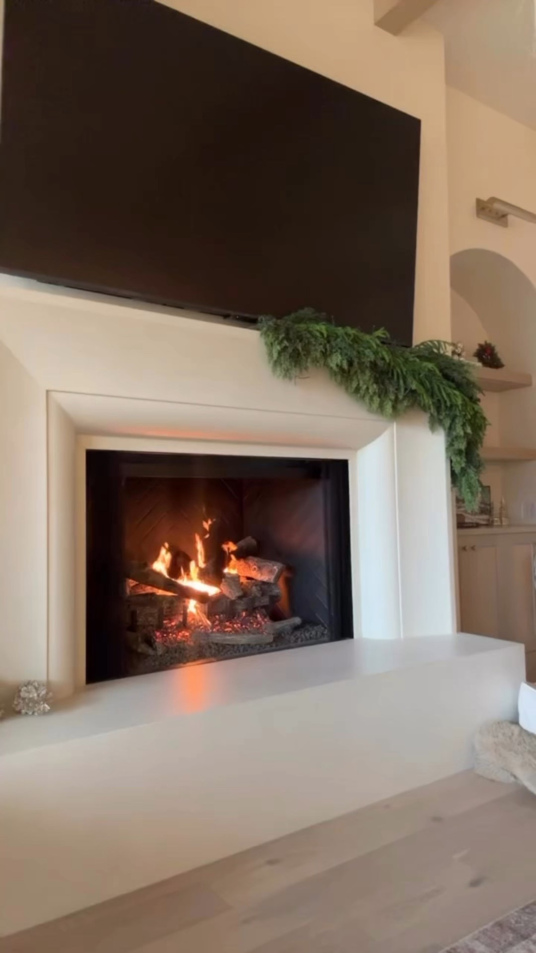 Mantle decor 
Garland 
Home holiday decor 
Christmas decor 

#LTKSeasonal #LTKHome #LTKHoliday