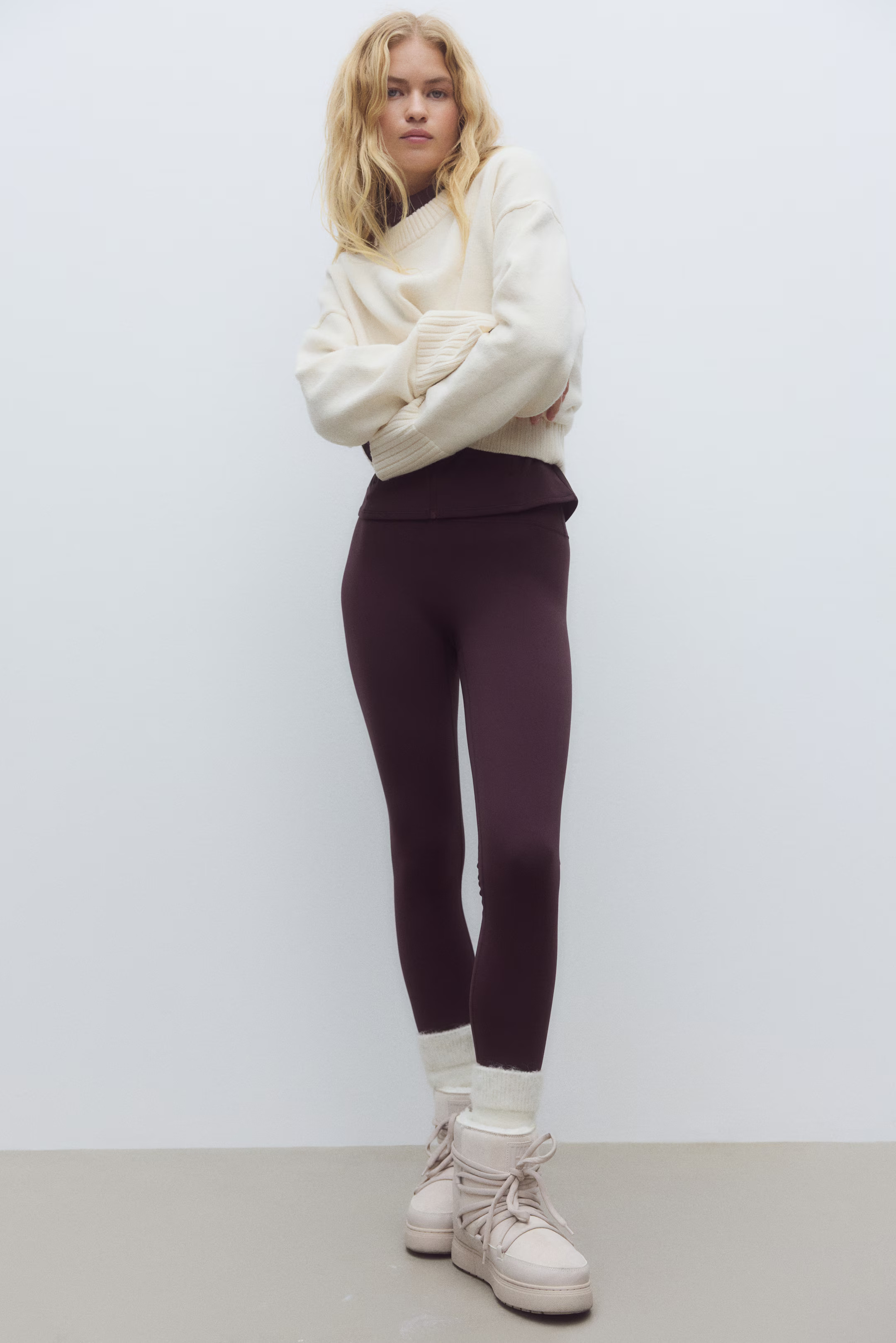 Sports fleece leggings with SoftMove™ | H&M (UK, MY, IN, SG, PH, TW, HK)