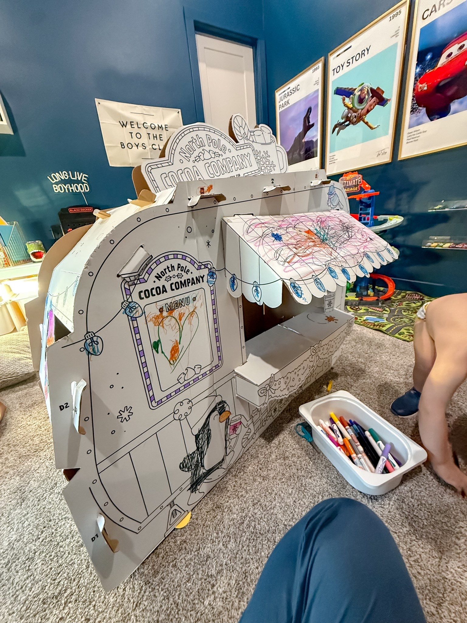 The best invention! Kids love boxes so why not make them fun and able to color on?! Such a fun idea!!!  

#LTKHoliday #LTKKids #LTKSeasonal