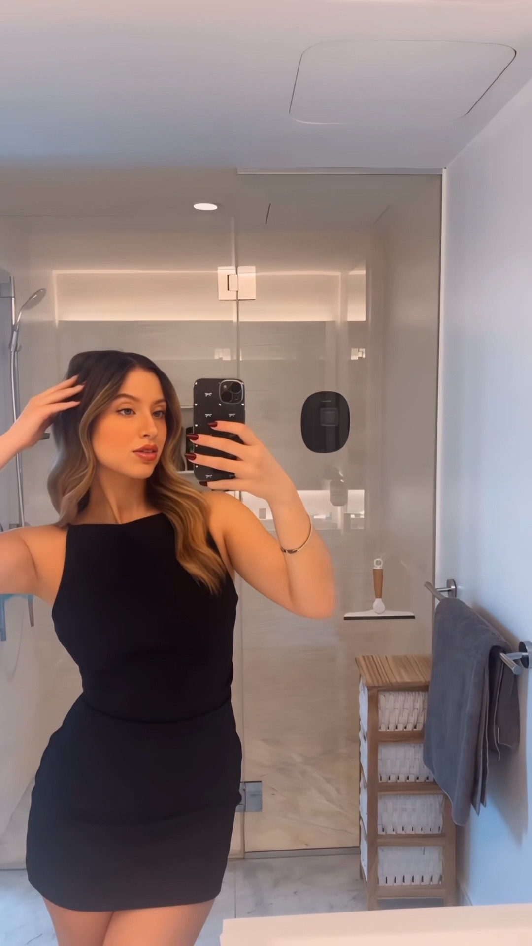 Little black dress 🖤🐝

#LTKsummer #LTKdresses #LTKcanada