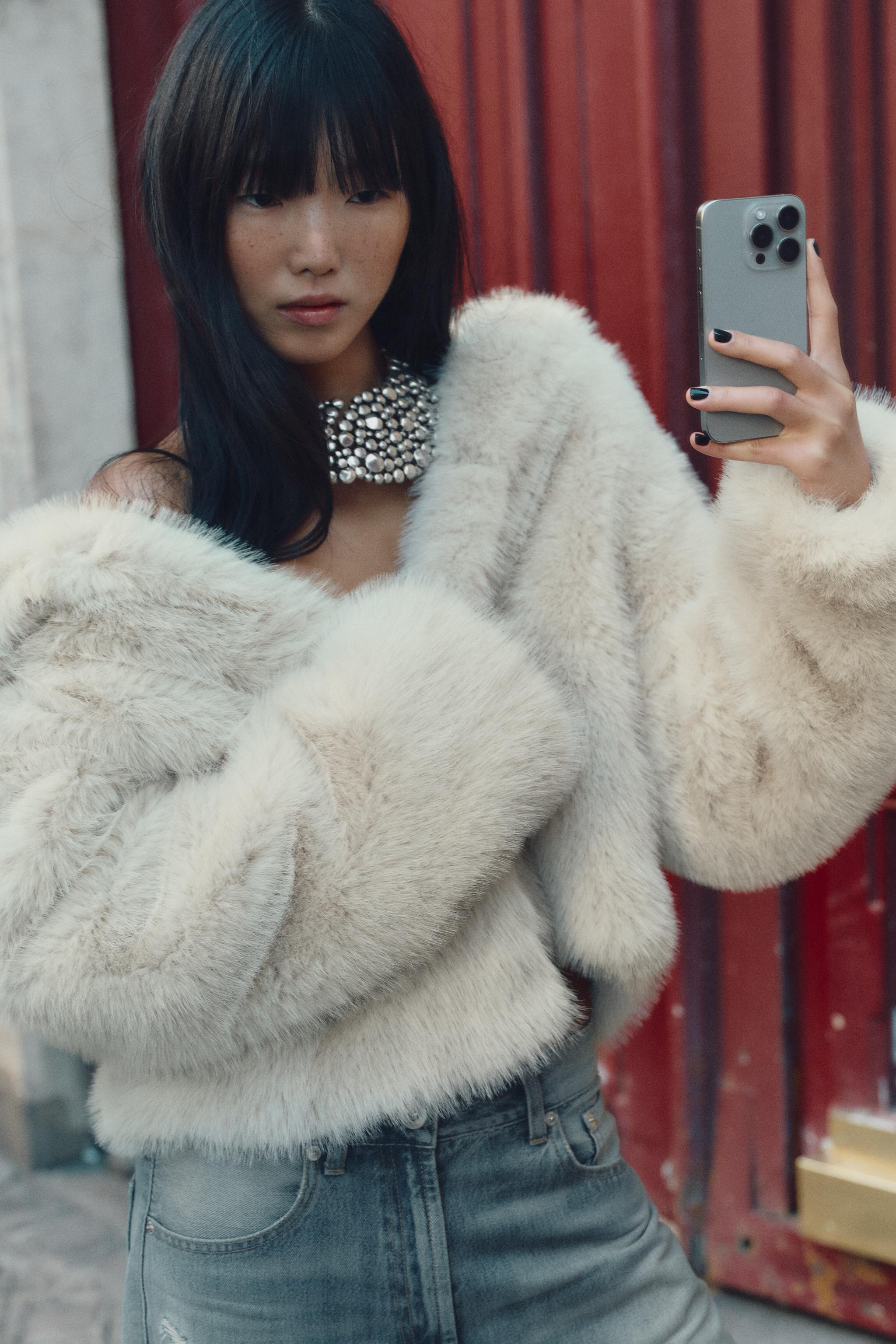 METAL BALL NECKLACE | Zara US