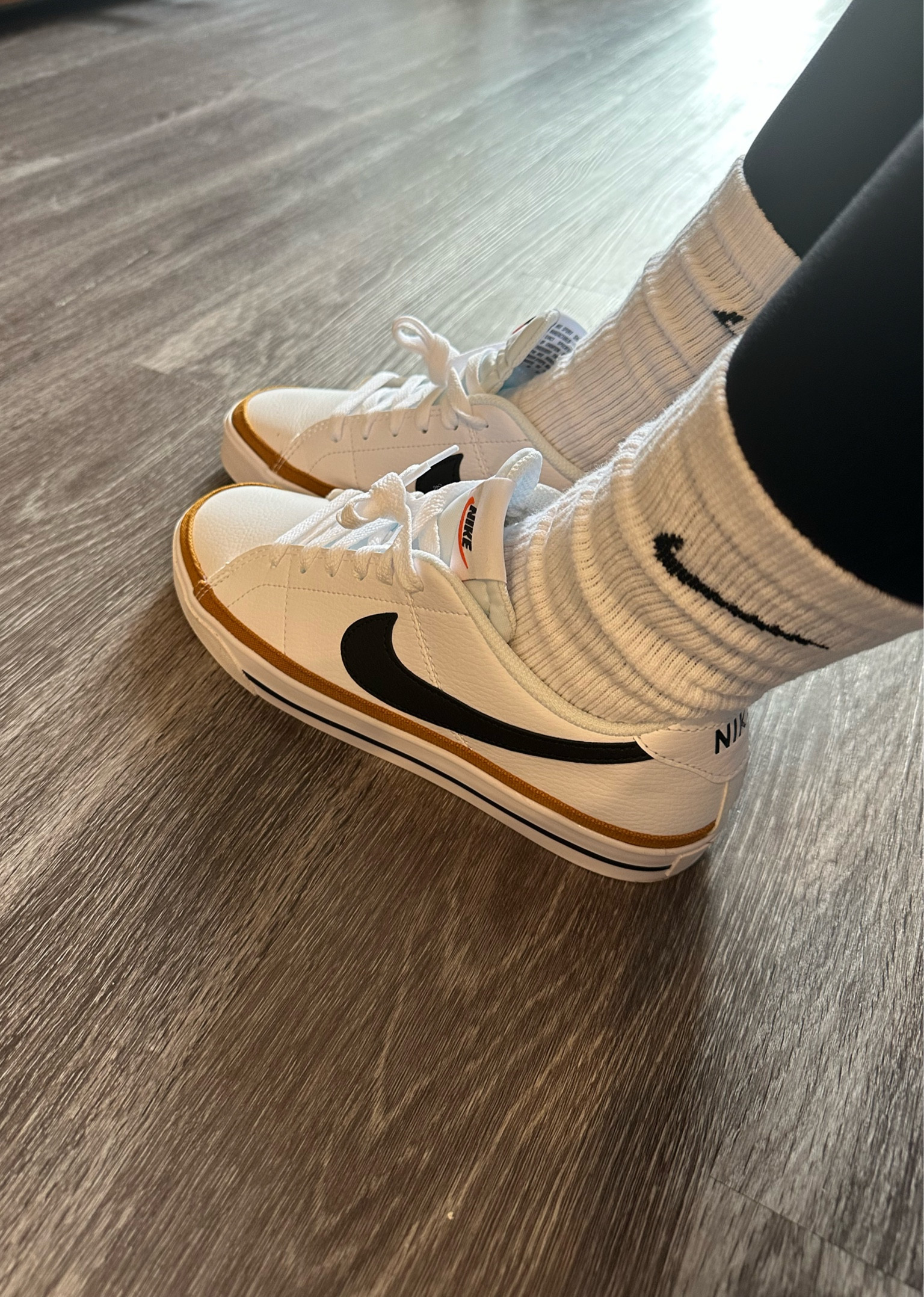 Nike Women’s Court Legacy 