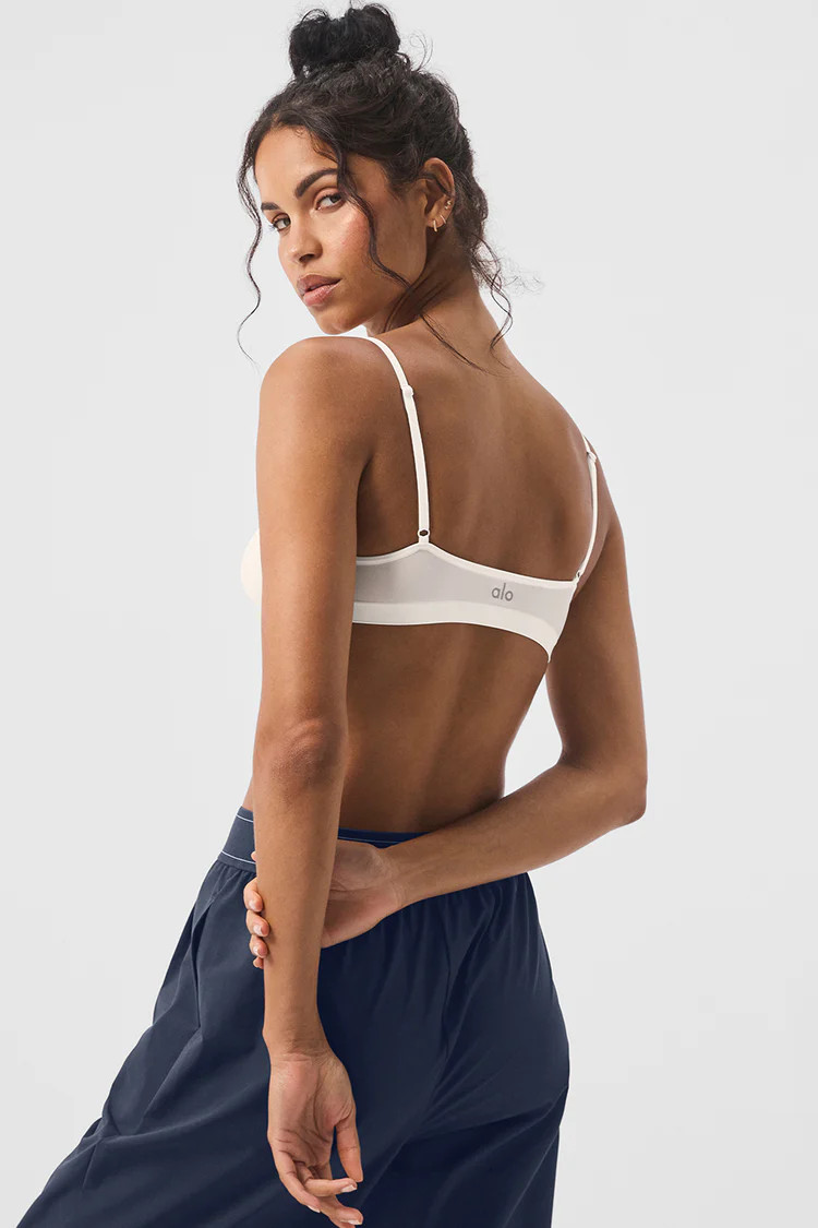 Sheer Glow Bra - Ivory | Alo Yoga (US)