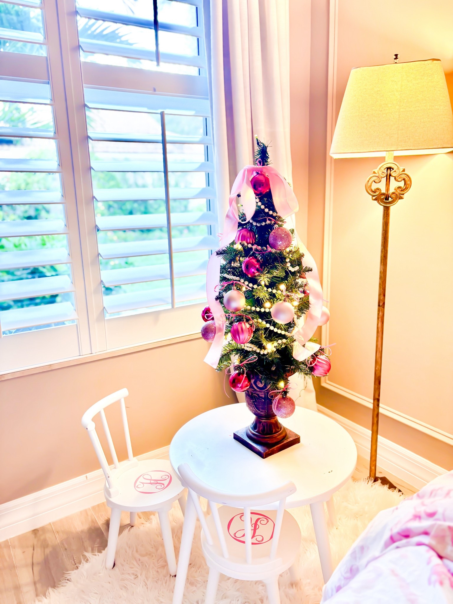 King of Christmas Tabletop Trees with shatterproof pink ornaments for kids Christmas tree 