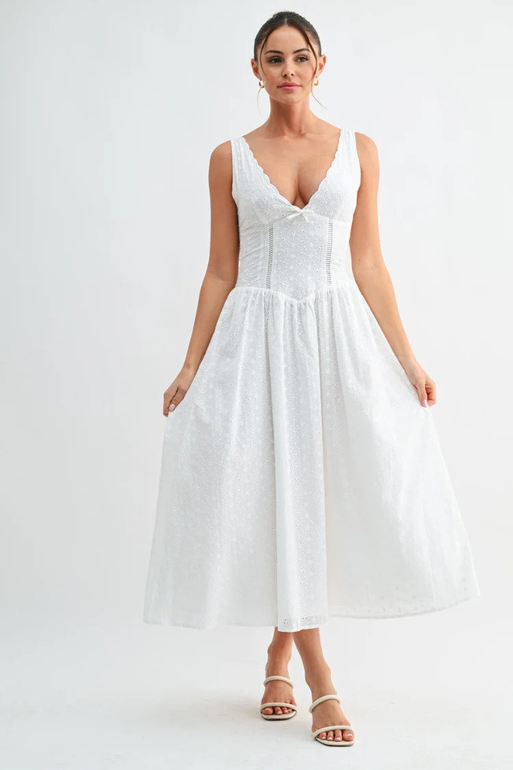 Juliette Eyelet Midi Dress | Confête