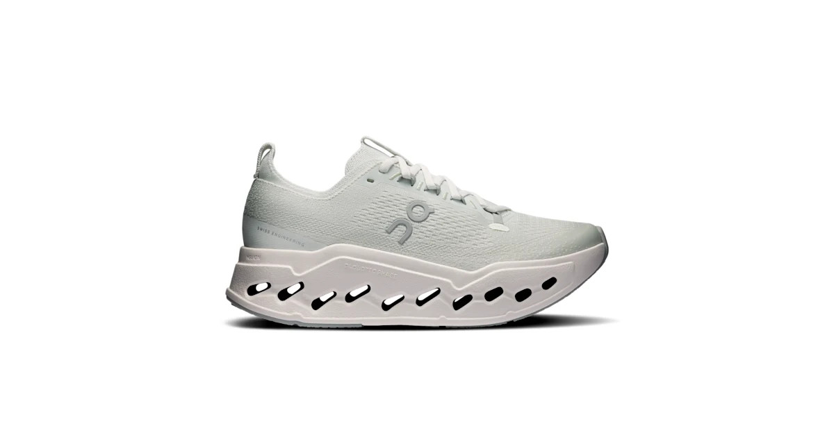 Women's Cloudsurfer Max Iceberg | Ivory | On.com (US)