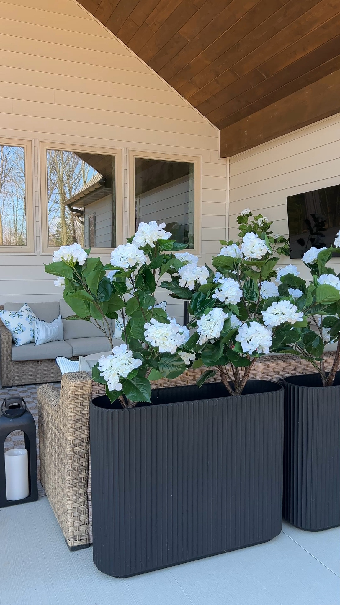 Summer patio inspo!

Patio refresh
Patio aesthetic
Summer patio decor 
Patio styling decor
Patio styling 
Summer patio seating

#LTKHome #LTKSeasonal #LTKmomlife