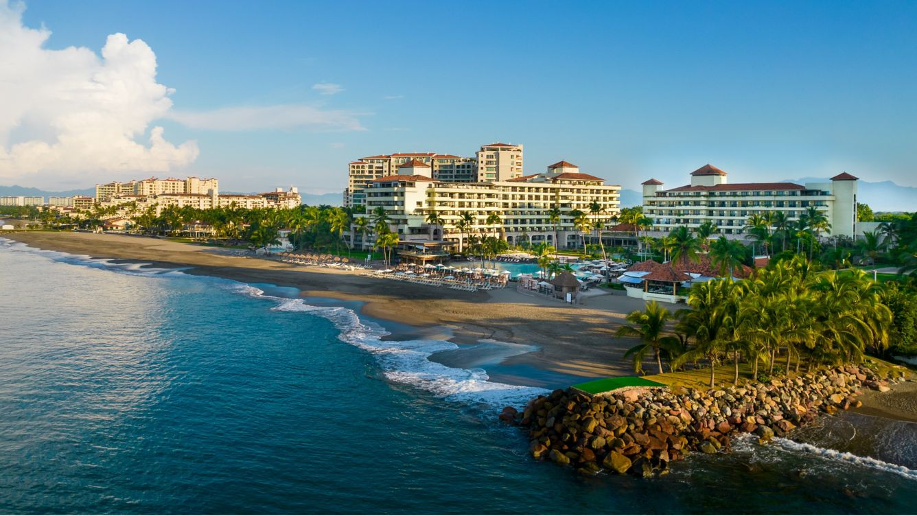 Marriott Puerto Vallarta Resort & Spa | Marriott International Global