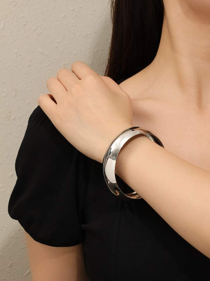 1pc Minimalist Bangle | SHEIN
