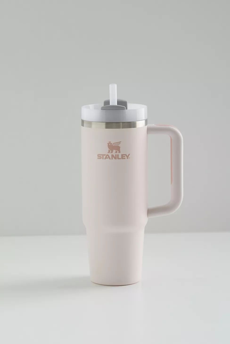 Stanley Flip Straw 30 oz Travel Tumbler | Urban Outfitters (US and RoW)