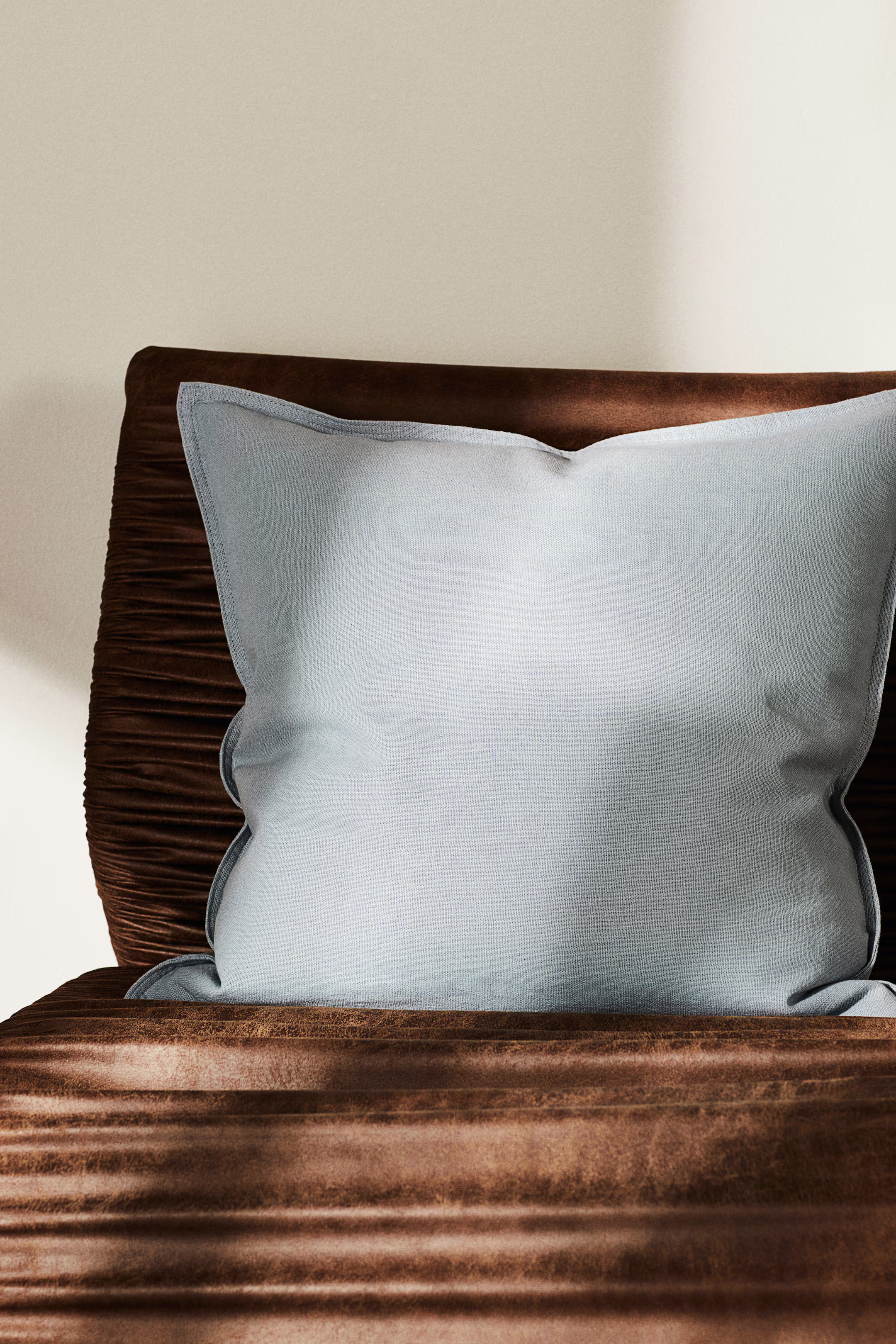 Linen-blend Cushion Cover | H&M (US + CA)