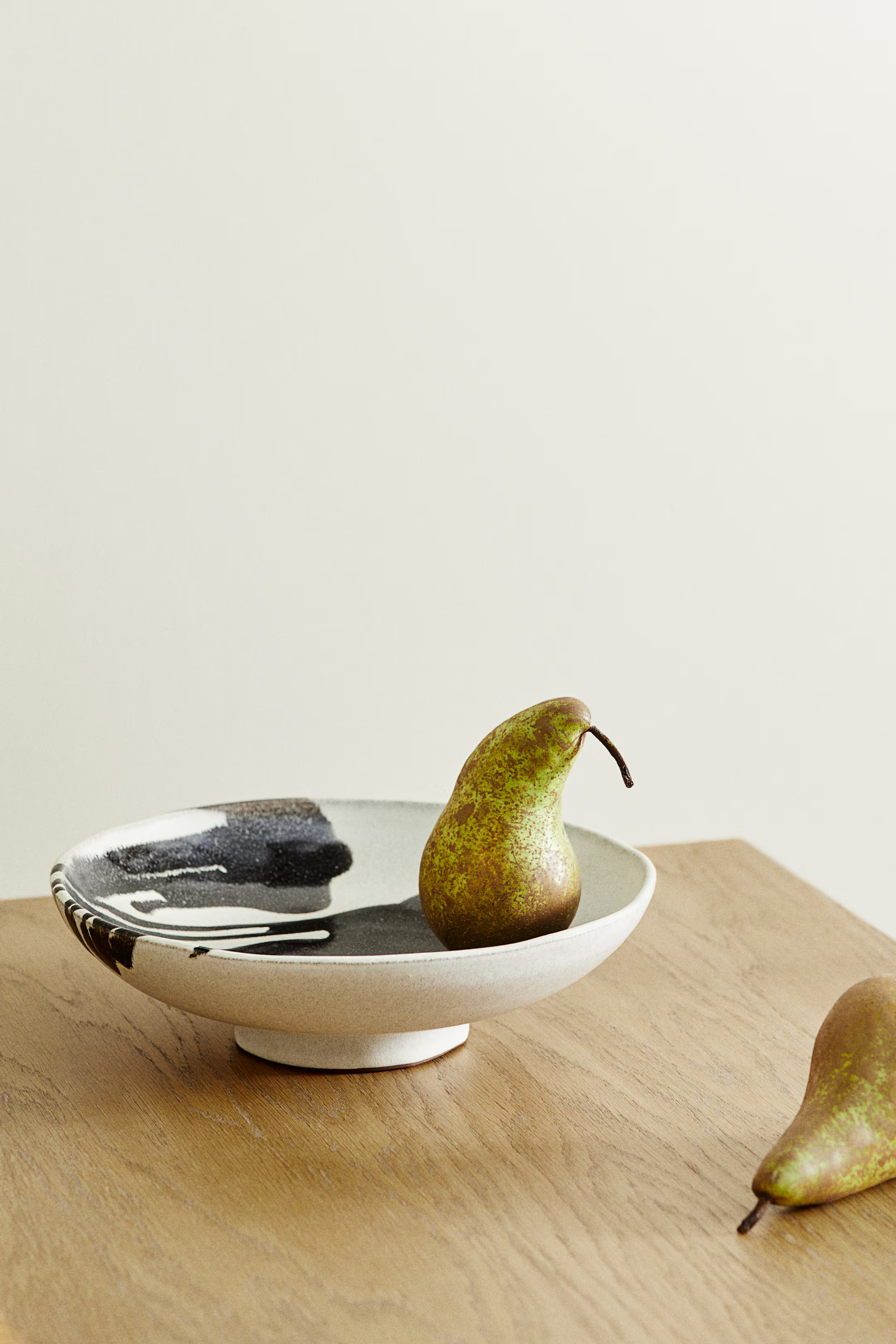 Small Terracotta Serving Bowl | H&M (US + CA)