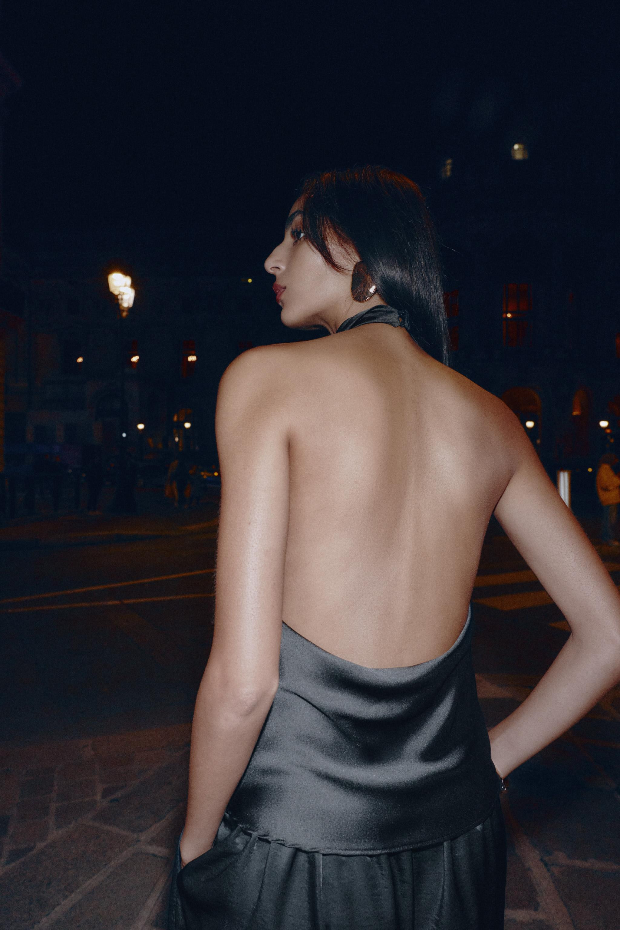 SATIN EFFECT HALTER TOP | Zara US