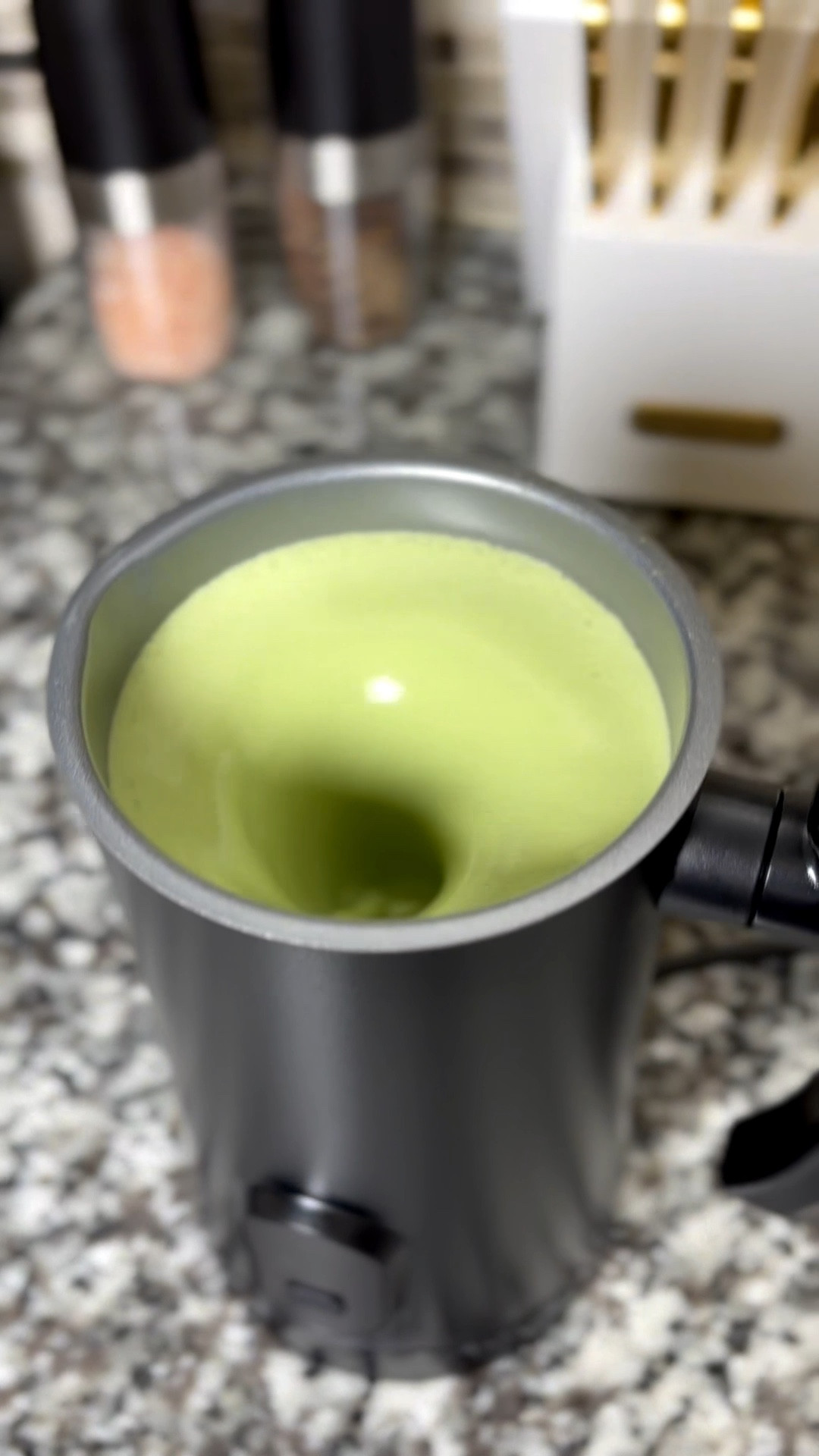 My matcha has officially stepped up a notch 😋

#LTKfoodie #LTKmorningroutine #LTKselfcare