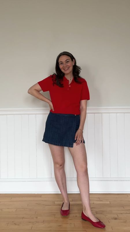 Red hot summer outfit ideas! Pop of red outfit, red shoe outfit, red ballet flats, red bathing suit 