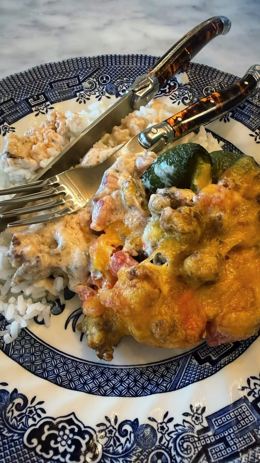 AP Stuffed Green Peppers 🫑
Ingredients (I double this)  • 2–3 large green peppers, halved • 1 medium roll of sausage • 1 (8 oz.) block cream cheese • 1 can Rotel • Shredded cheddar cheese
Directions
1. Place the halved green peppers in a baking dish and bake at 375°F for 25 minutes.
2. While the peppers bake, brown the sausage in a skillet.
3. Add the cream cheese and stir until completely melted and combined.
4. Stir in the Rotel and let simmer for about 4 minutes.
5. Fill each pepper with the sausage mixture and top generously with shredded cheddar.
6. Return to the oven and bake at 375°F for 10 minutes, or until the cheese is melted, bubbly, and lightly golden.
AP Tip: We love serving these with white rice, corn on the cob, and a Caesar salad for an easy, complete dinner.