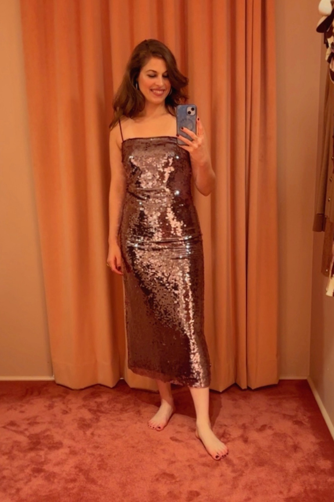 Date night outfits? Shine in this glittery midi-length dress! #sparkles #partydress #mididress #datenightdress #sleevelessdress

#LTKWedding #LTKSeasonal #LTKParties