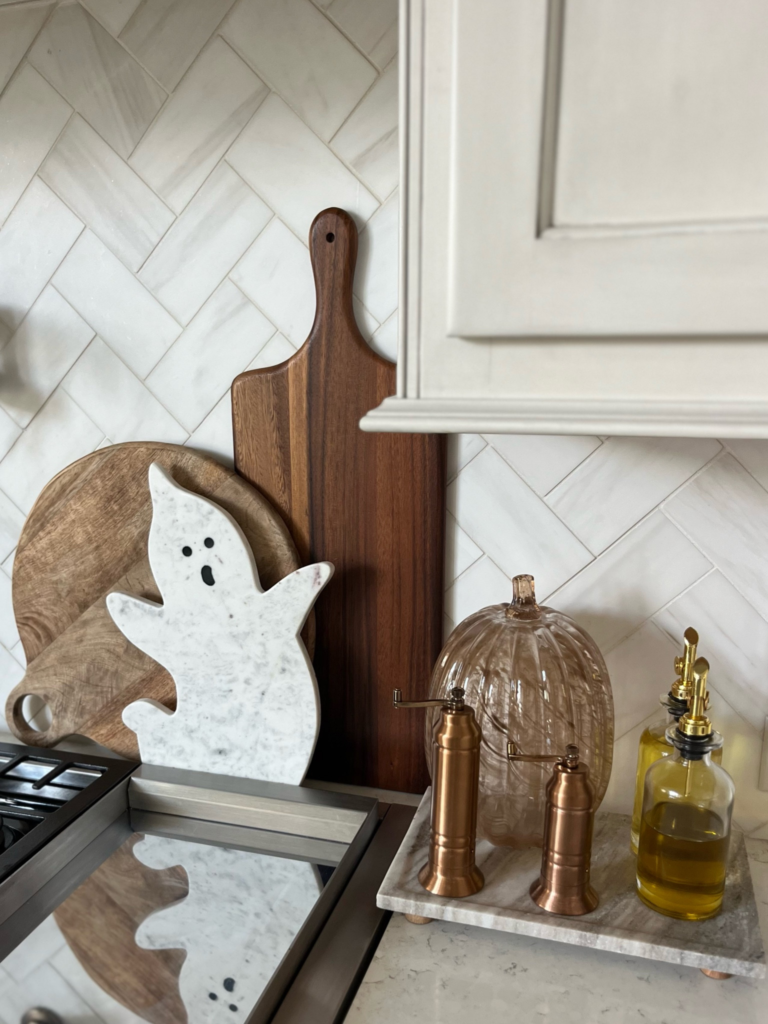 Rug, Home, Console, Home, TJ Maxx Find, Look for Less, Living Room, Bedroom, Dining, Kitchen, Modern, Restoration Hardware, Arhaus, Pottery Barn, Target, Style, Home Decor, Summer, Fall, New Arrivals, CB2, Anthropologie, Urban Outfitters, Inspo, Inspired, West Elm, Console, Coffee Table, Chair, Pendant, Light, Light fixture, Chandelier, Outdoor, Patio, Porch, Designer, Lookalike, Art, Rattan, Cane, Woven, Mirror, Luxury, Faux Plant, Tree, Frame, Nightstand, Throw, Shelving, Cabinet, End, Ottoman, Table, Moss, Bowl, Candle, Curtains, Drapes, Window, King, Queen, Dining Table, Barstools, Counter Stools, Charcuterie Board, Serving, Rustic, Bedding, Hosting, Vanity, Powder Bath, Lamp, Set, Bench, Ottoman, Faucet, Sofa, Sectional, Crate and Barrel, Neutral, Monochrome, Abstract, Print, Marble, Burl, Oak, Brass, Linen, Upholstered, Slipcover, Olive, Sale, Fluted, Velvet, Credenza, Sideboard, Buffet, Budget Friendly, Affordable, Texture, Vase, Boucle, Stool, Office, Canopy, Frame, Minimalist, MCM, Bedding, Duvet, Looks for Less

#LTKSeasonal #LTKFindsUnder50 #LTKHome