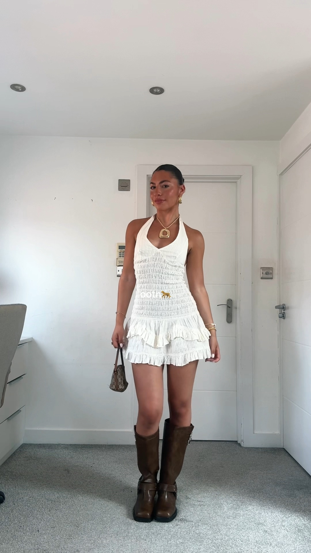 outfit of the night🐆

summer inspo, asos, bershka, summer outfit, ootn, cute summer fit 

#LTKsummer #LTKuk #LTKeurope