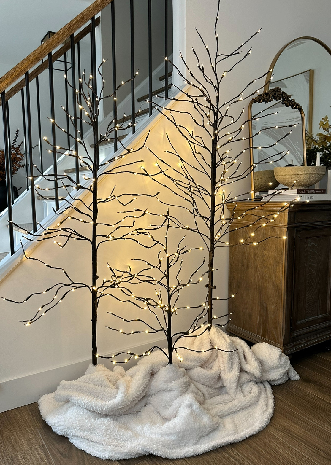 Viral holiday find! Christmas decor. Twinkle trees, cozy fuzzy blanket, sweater lounge set. | Amazon (US)