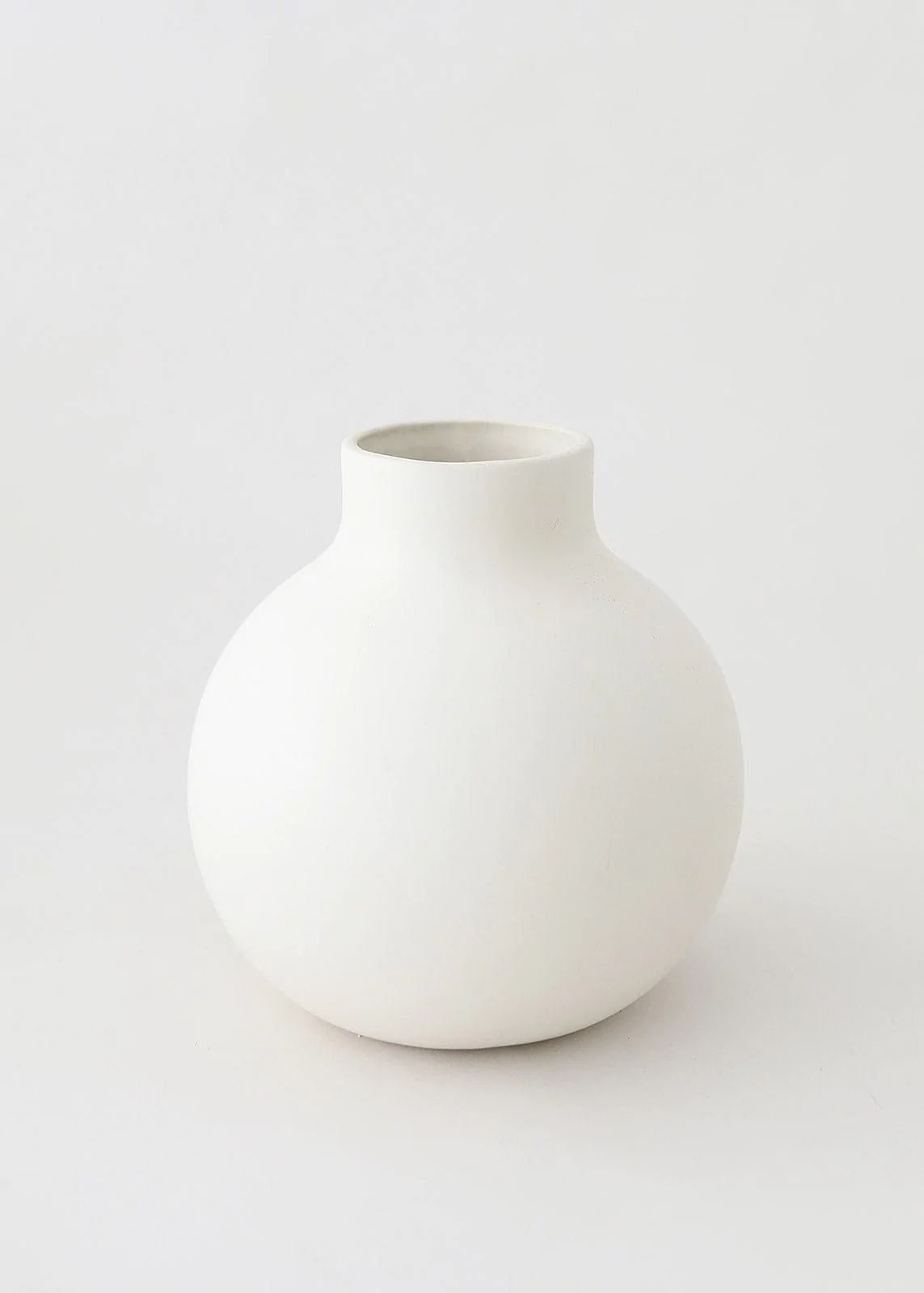 Ceramic Round Vase in White | Beautiful Vases for Home Decor | Afloral | Afloral