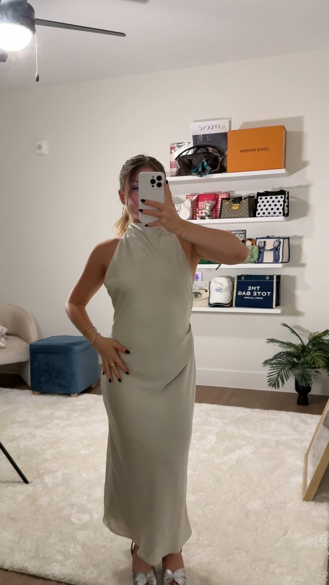 I found the perfect elegant dress for this holiday season! It’s comes in other colors and has an open back! I went with the small because the ax was a little tight around the neck! 

#LTKHoliday