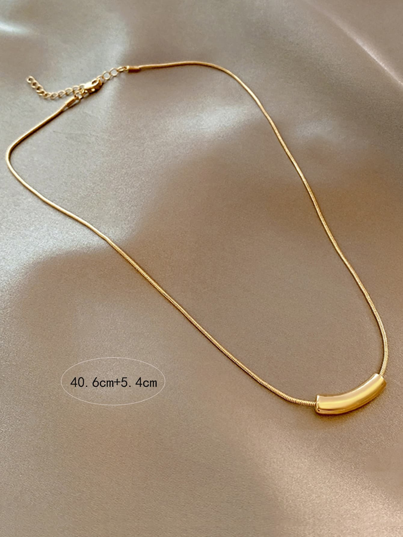 Geometric Decor Necklace | SHEIN