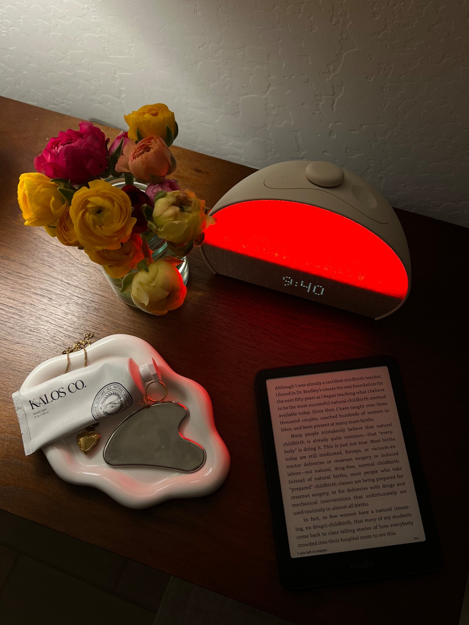 Alarm clock / sound machine / red light that changed my life !!!